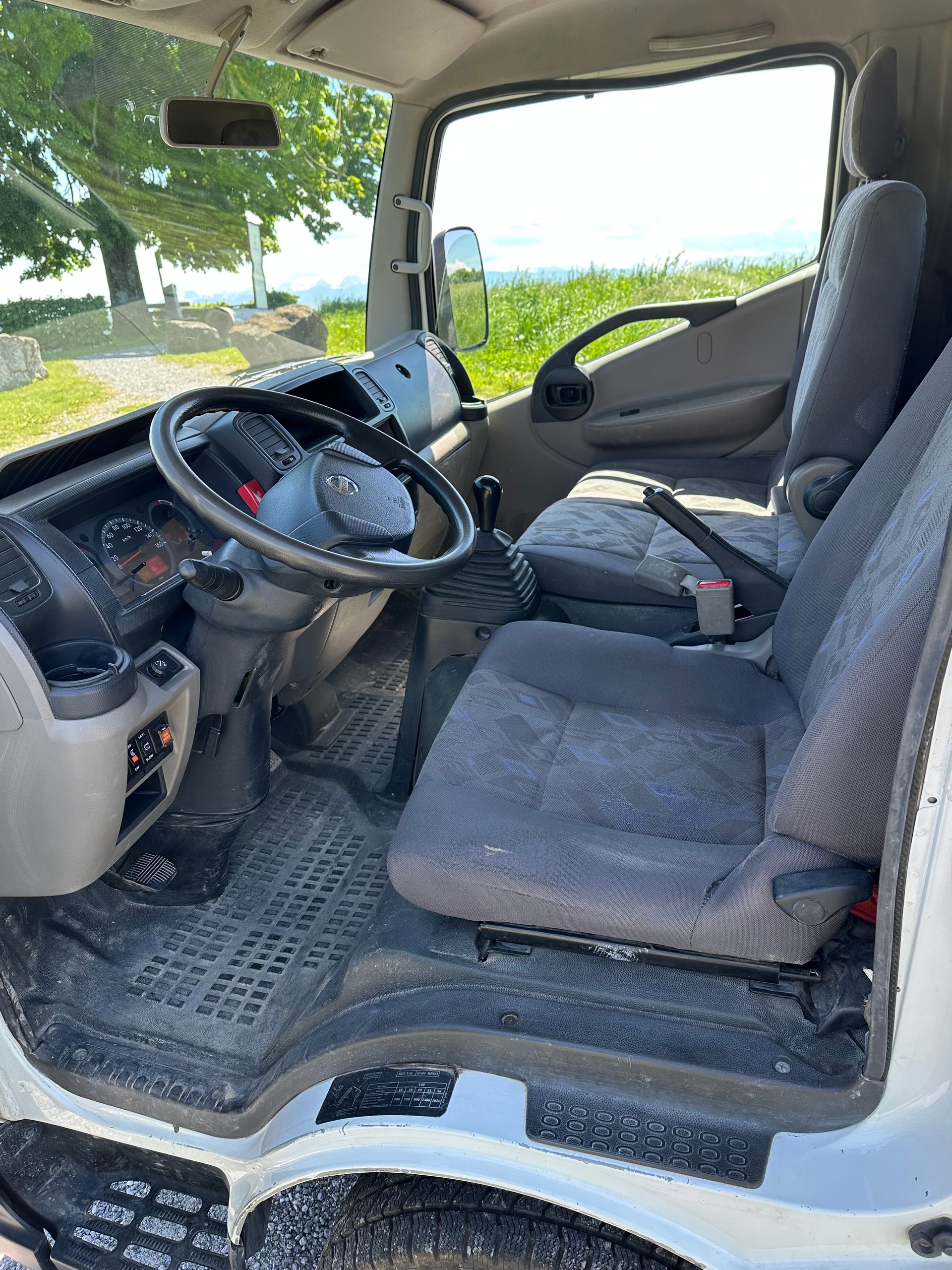 NISSAN Cabstar Comfort 28.11 mit HIAB Kran-image-5