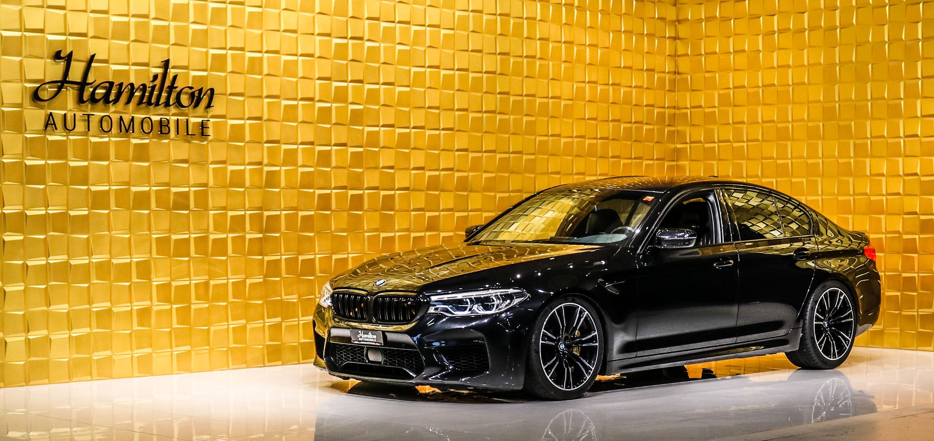 BMW M5 F90 xDrive Drivelogic REMUS-showroom-element-1
