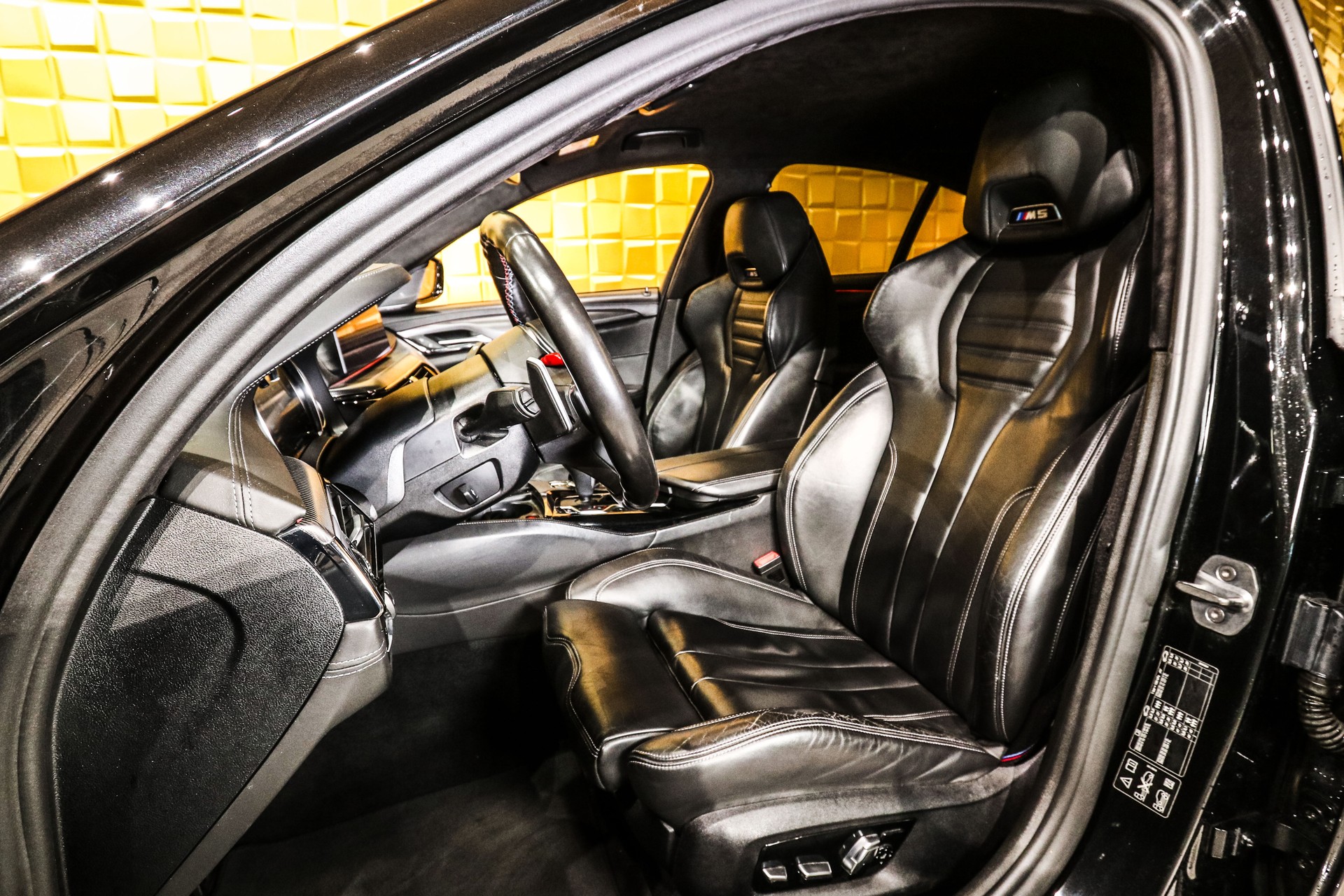 BMW M5 F90 xDrive Drivelogic REMUS-image-9