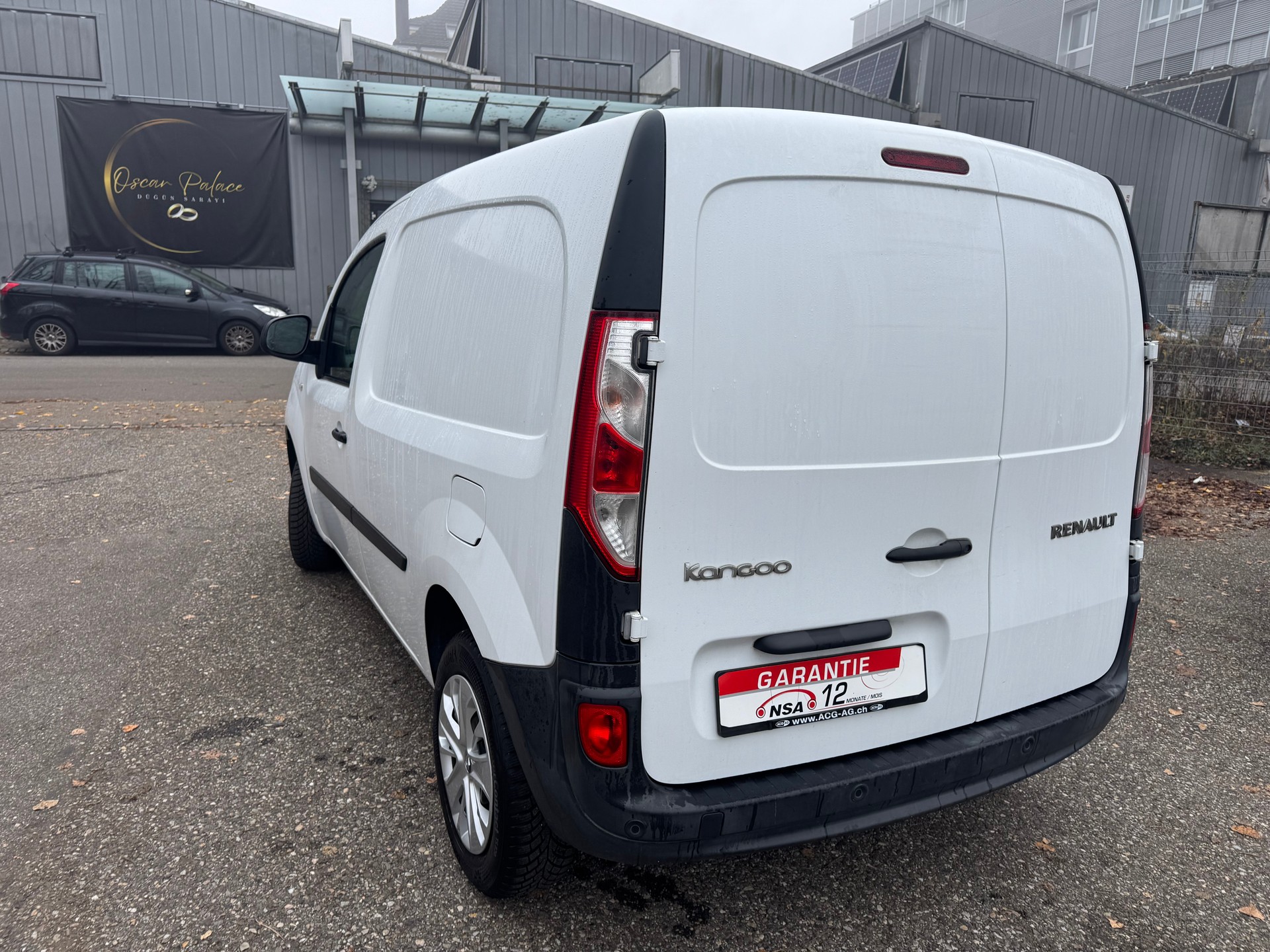 RENAULT Kangoo Medium dCi 90 ENERGY Access ** 3-Plätzer * Klimaanlage * PDC Hinten ** Frisch Ab MFK-image-10