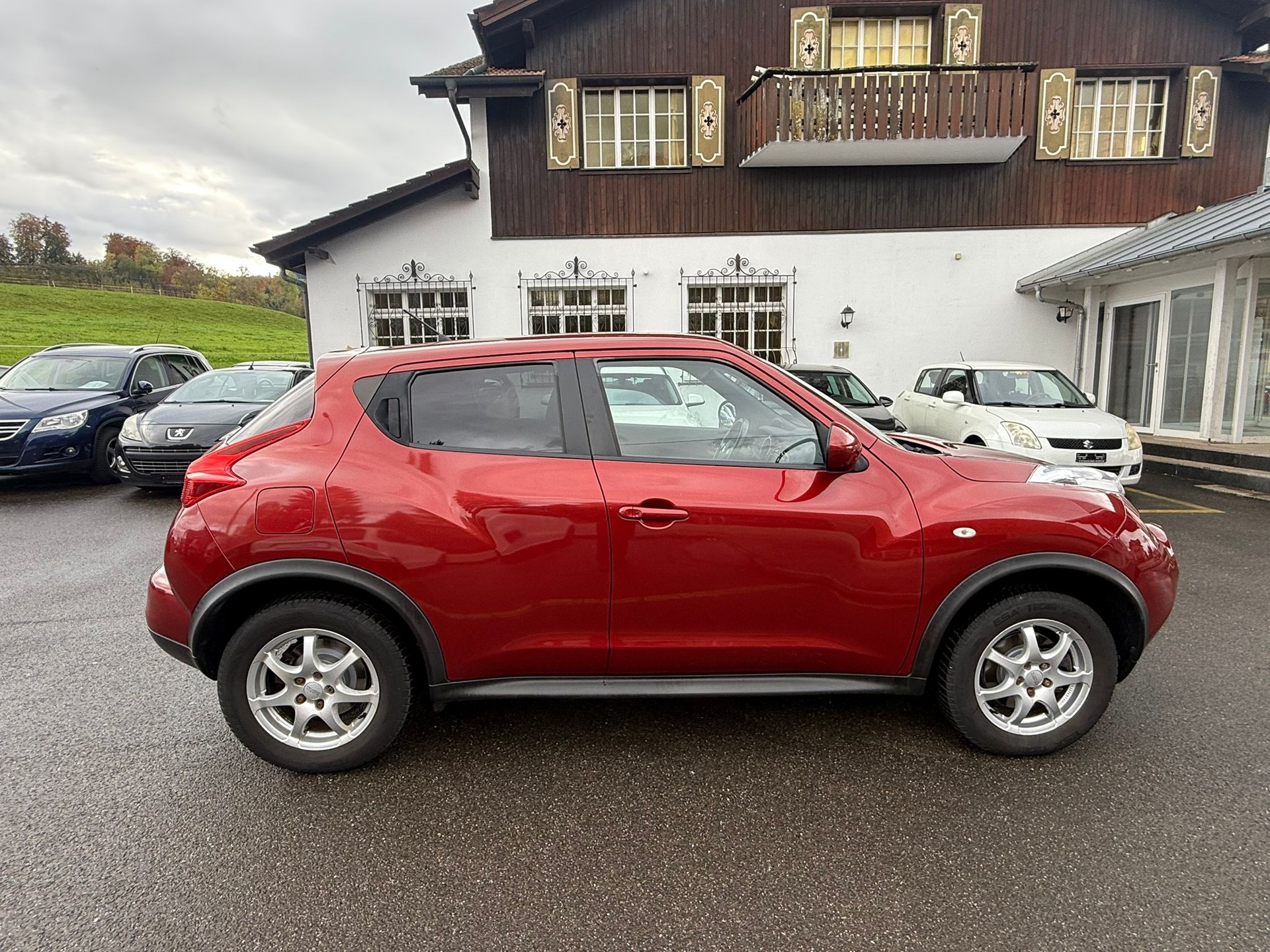 NISSAN Juke 1.6 DIG-T tekna 4x4 Xtronic M-CVT-image-4