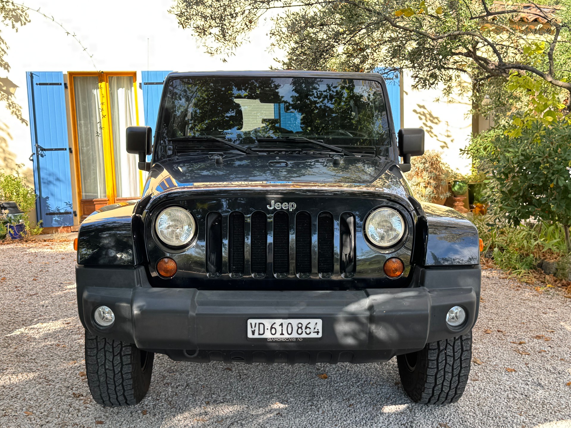 JEEP Wrangler 3.8 Unlimited Sahara Automatic-image-1