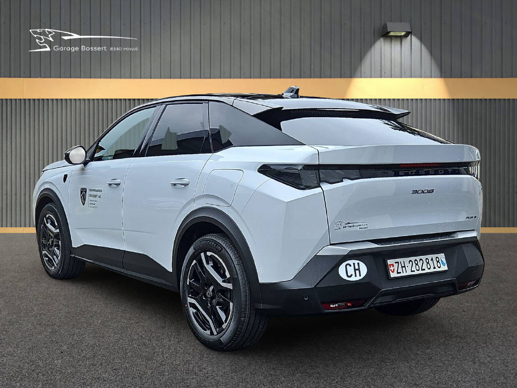 PEUGEOT 3008 1.6 Plug-in Hybrid GT 195PS-image-6