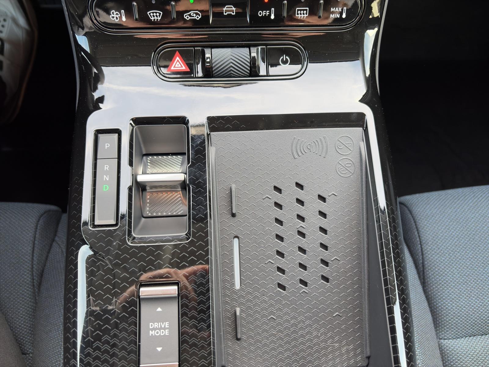 CITROEN e-C5 Aircross Plus-image-16