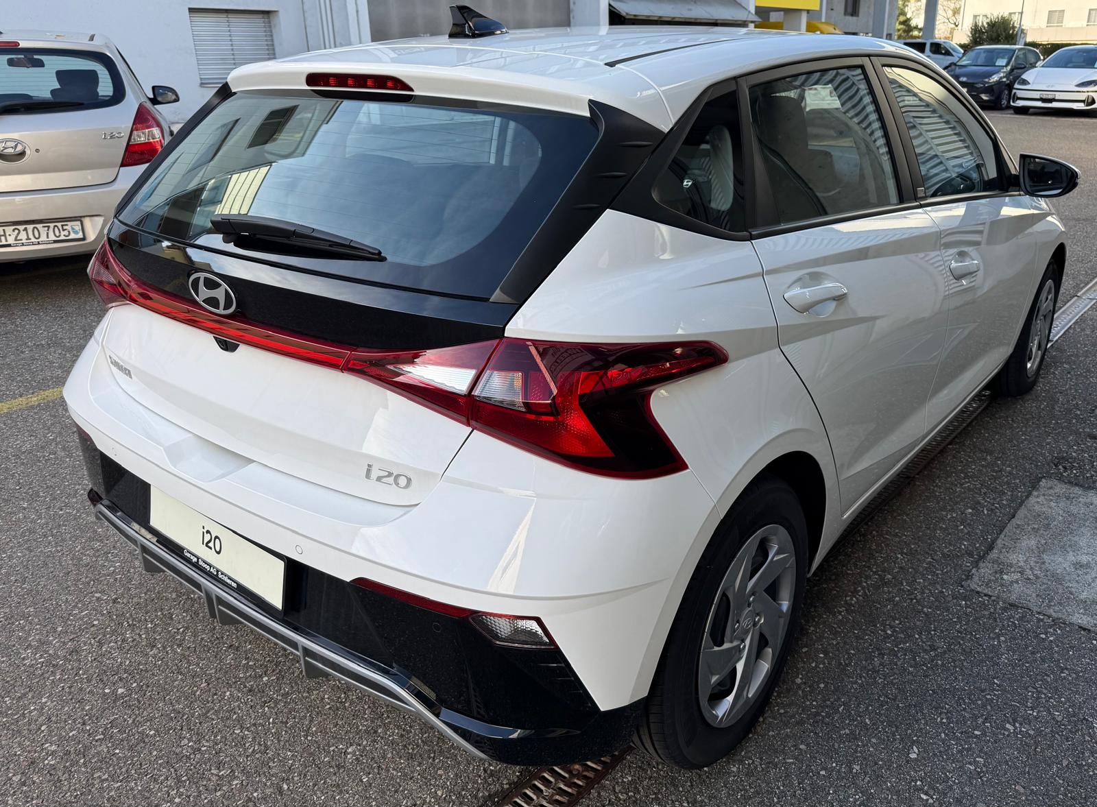 HYUNDAI i20 1.0 T-GDi Origo-image-4