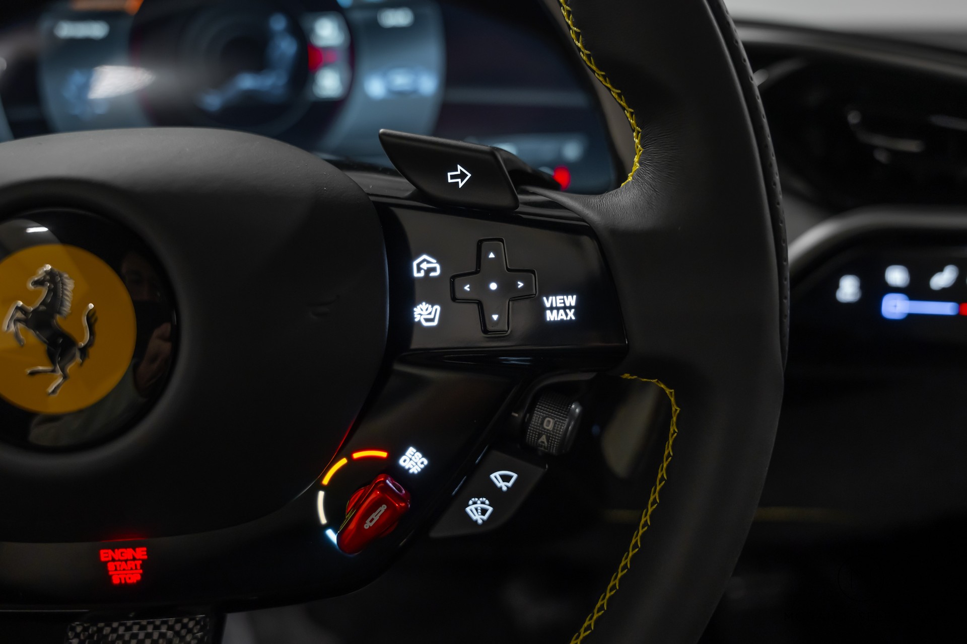 FERRARI 296 GTB 3.0 Turbo-image-28