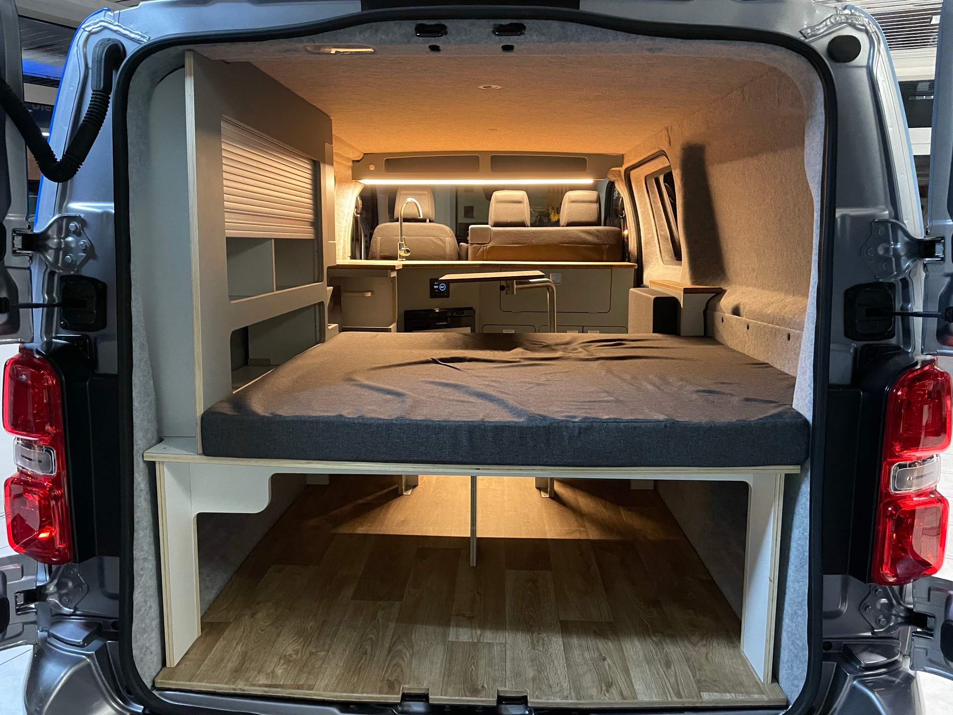 OPEL Vivaro Camper "Silvaplana - Look"-image-14