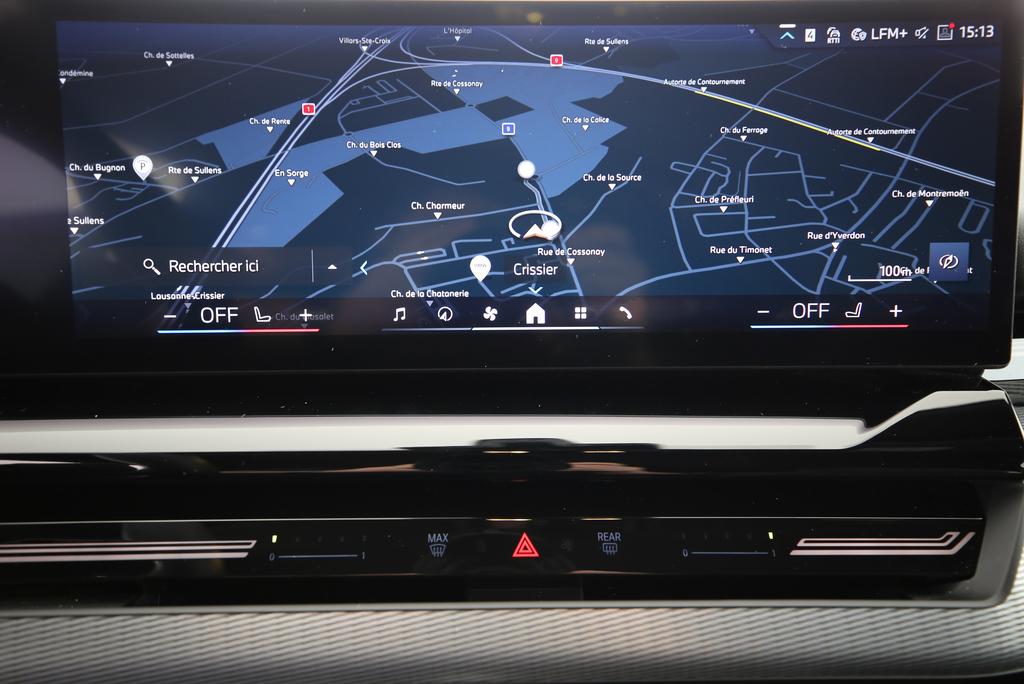 BMW 520d xDrive Touring-image-7