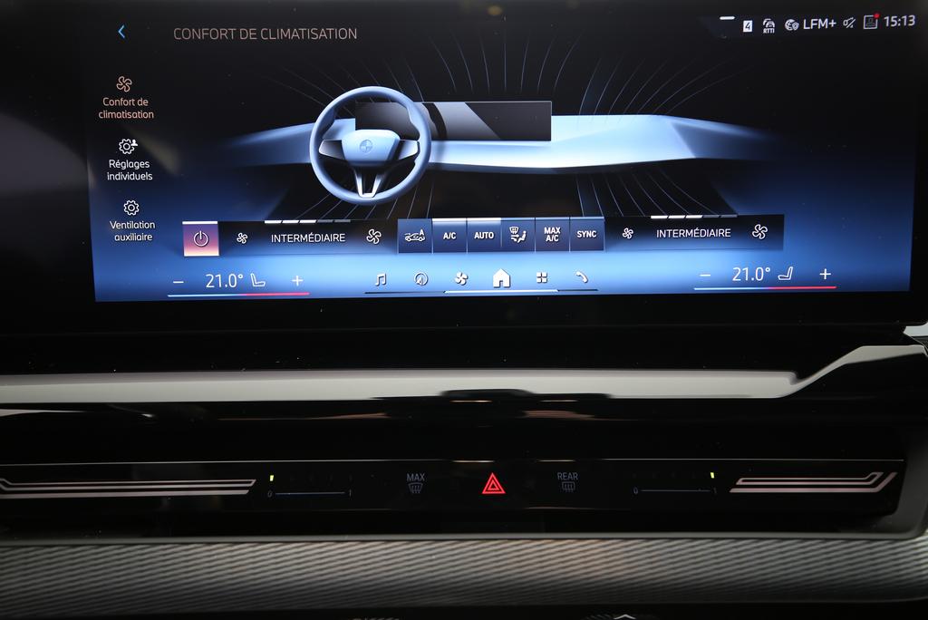 BMW 520d xDrive Touring-image-6