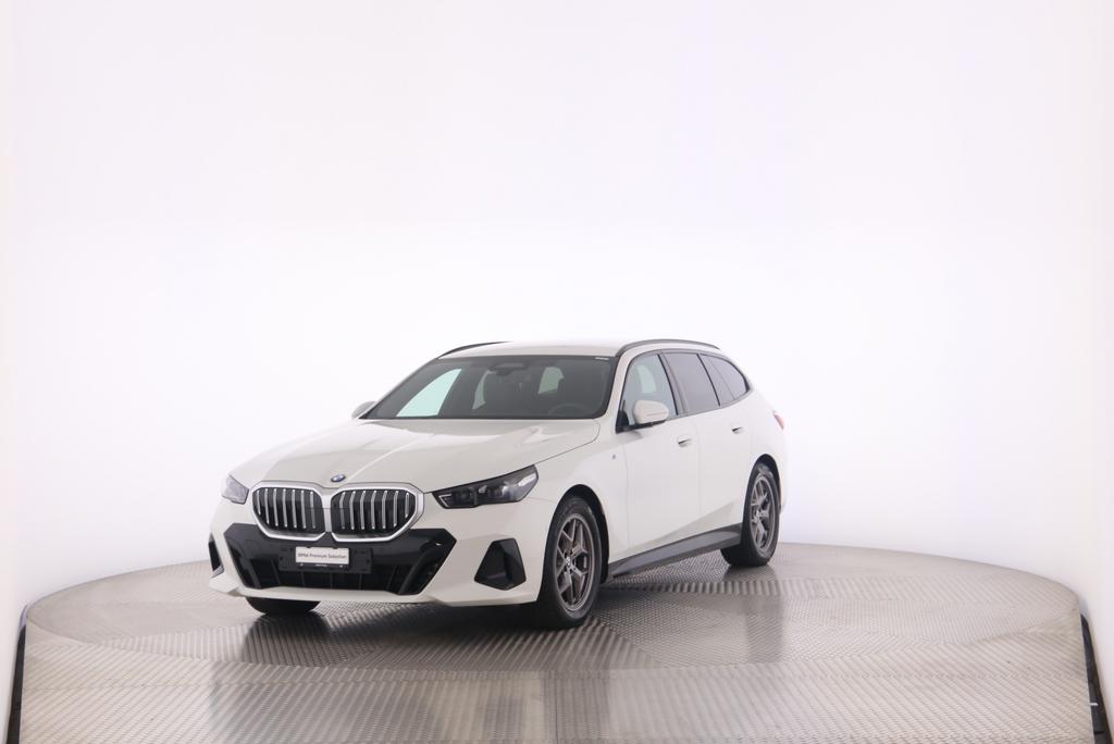 BMW 520d xDrive Touring-image-0
