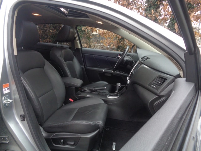 SUZUKI Kizashi 2.4 GL Top 4WD CVT-image-4