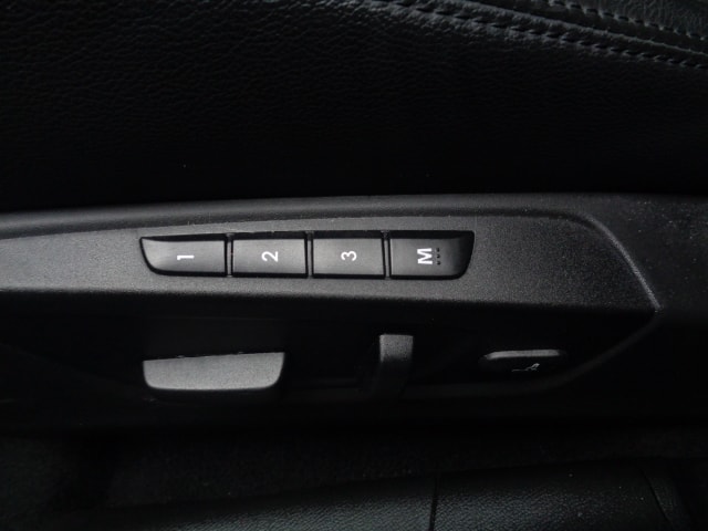 SUZUKI Kizashi 2.4 GL Top 4WD CVT-image-9