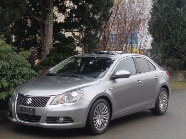 SUZUKI Kizashi 2.4 GL Top 4WD CVT