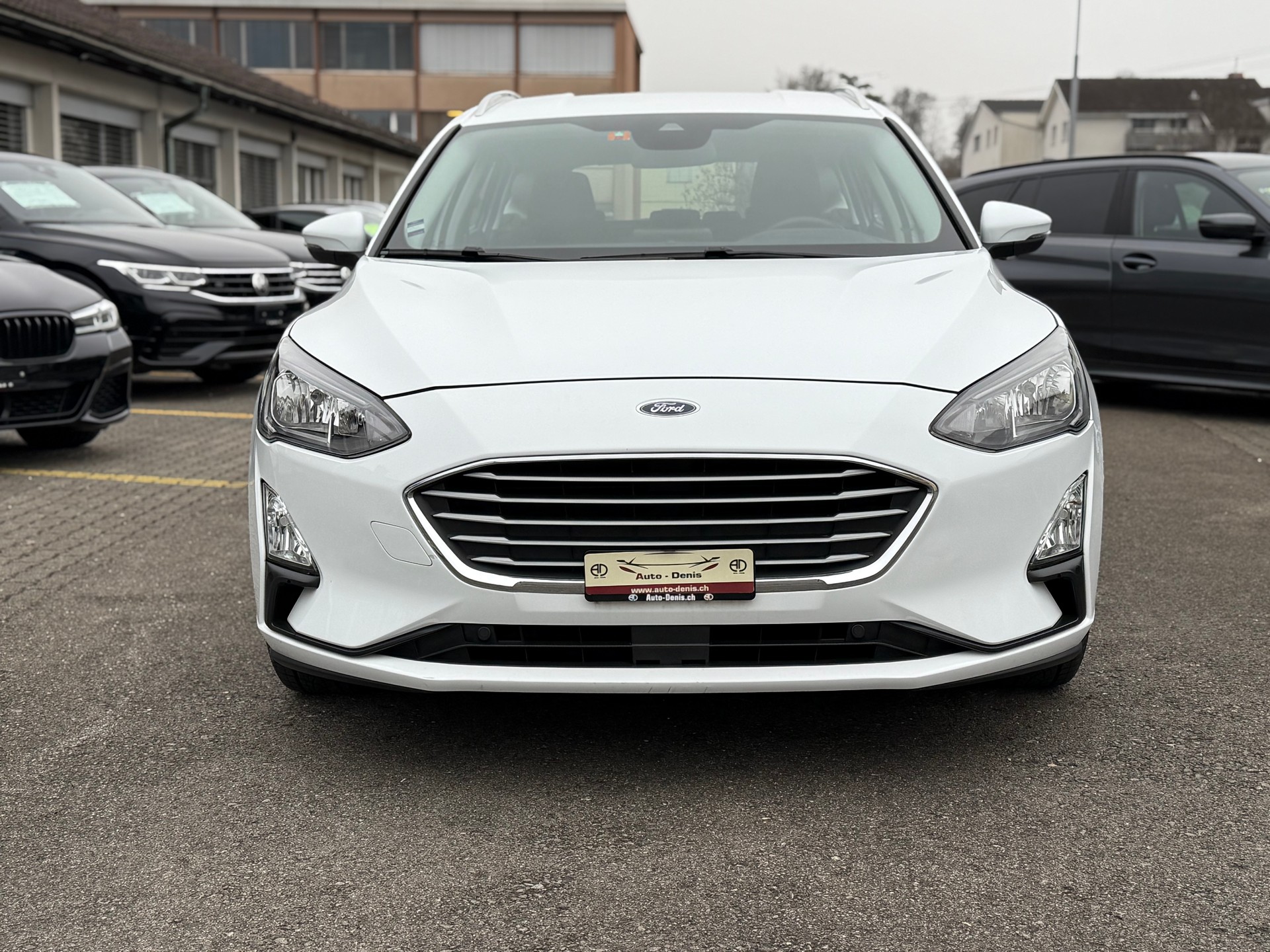 FORD Focus Station Wagon 1.5 EcoBlue 120 Cool & Connect-image-2