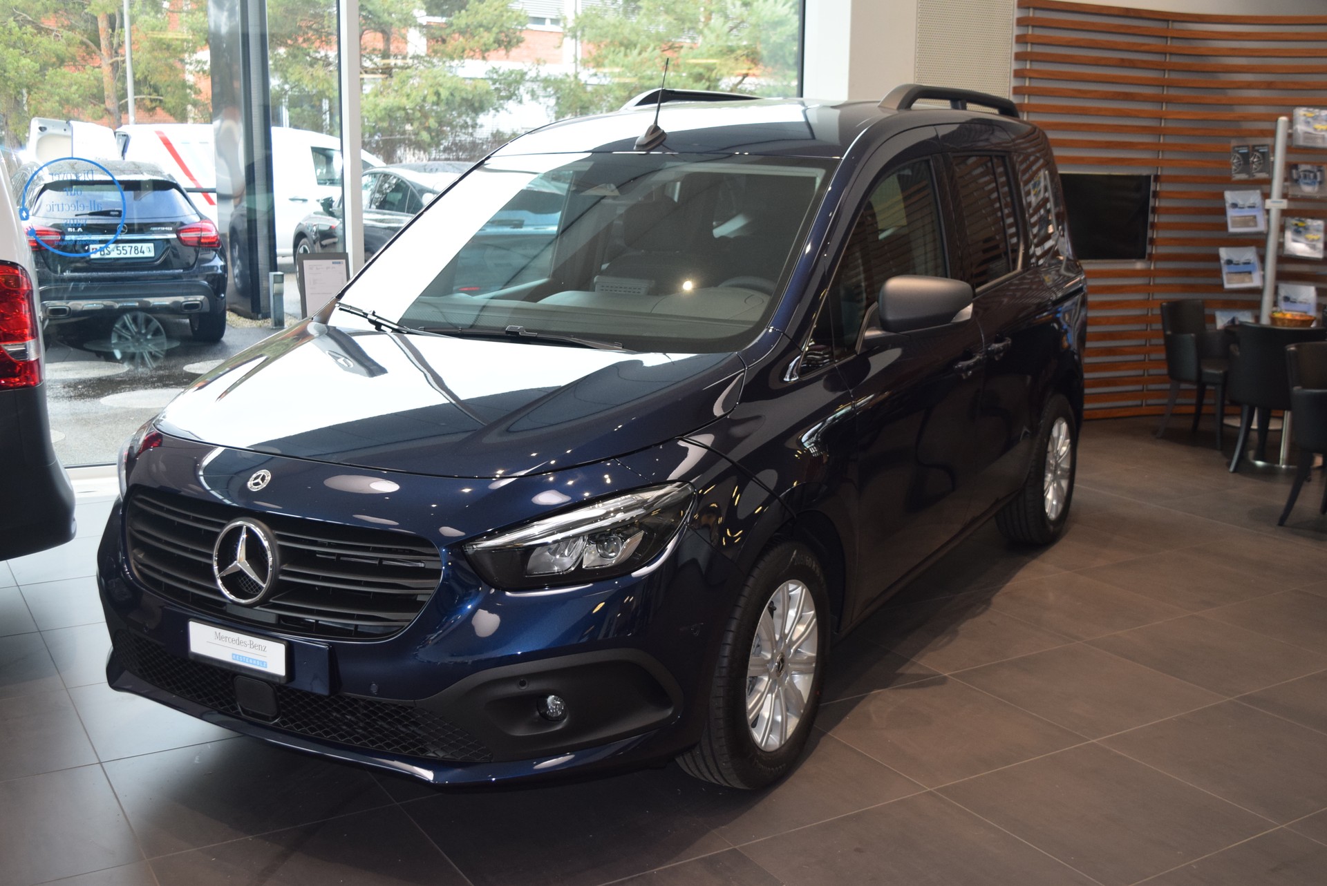 MERCEDES-BENZ 112 CDI Tourer 2716mm S