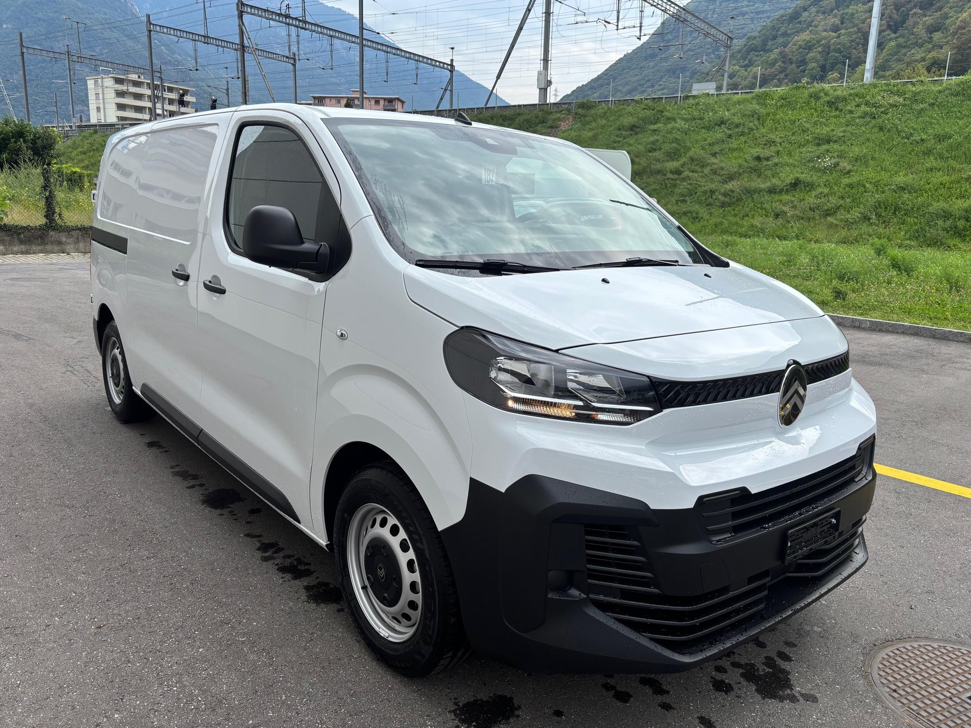 CITROEN Jumpy Kaw. M 1.5 BlueHDi 120 S/S-image-0