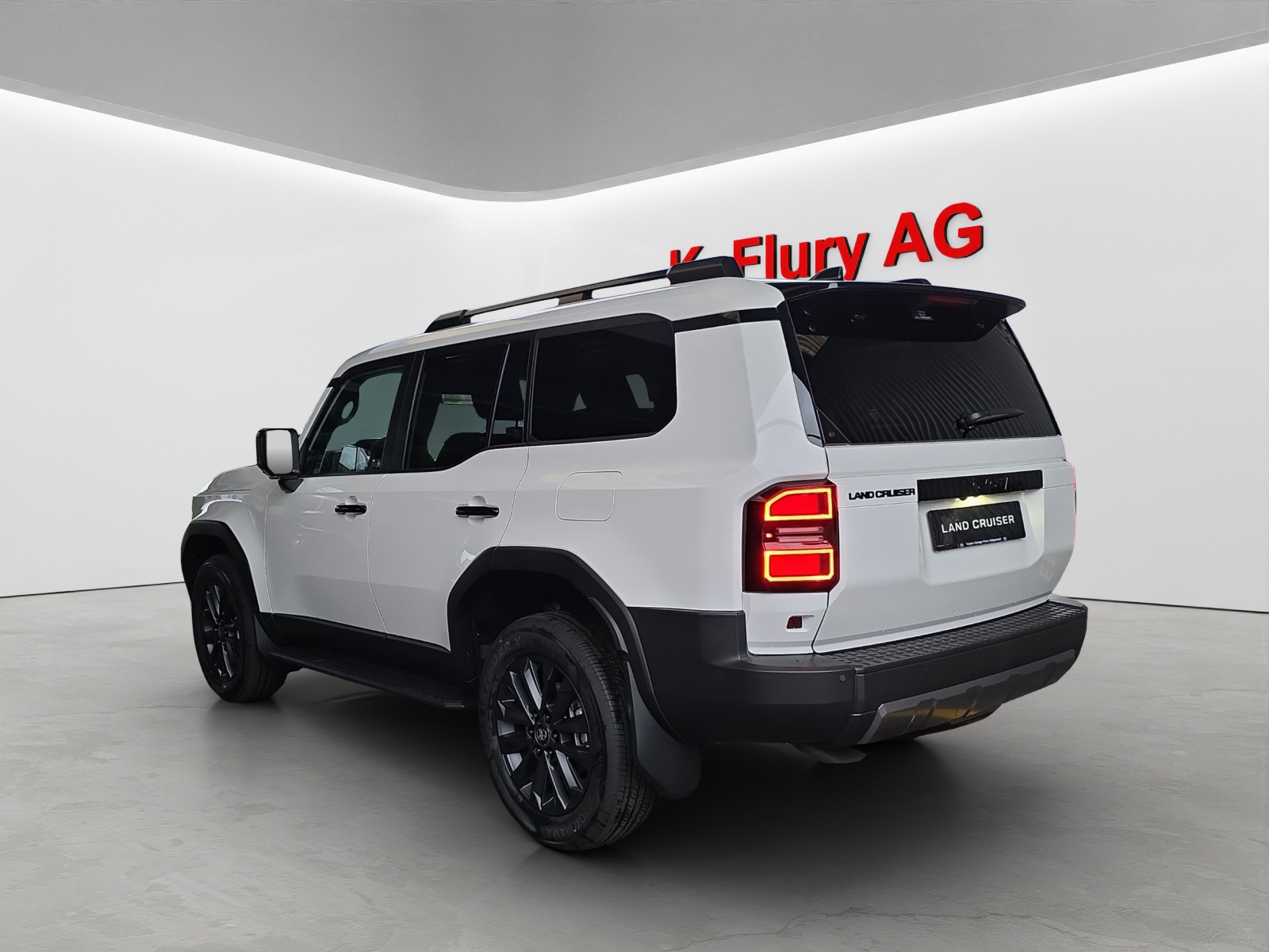 TOYOTA Land Cruiser 2.8 D 48V Invincible-image-2