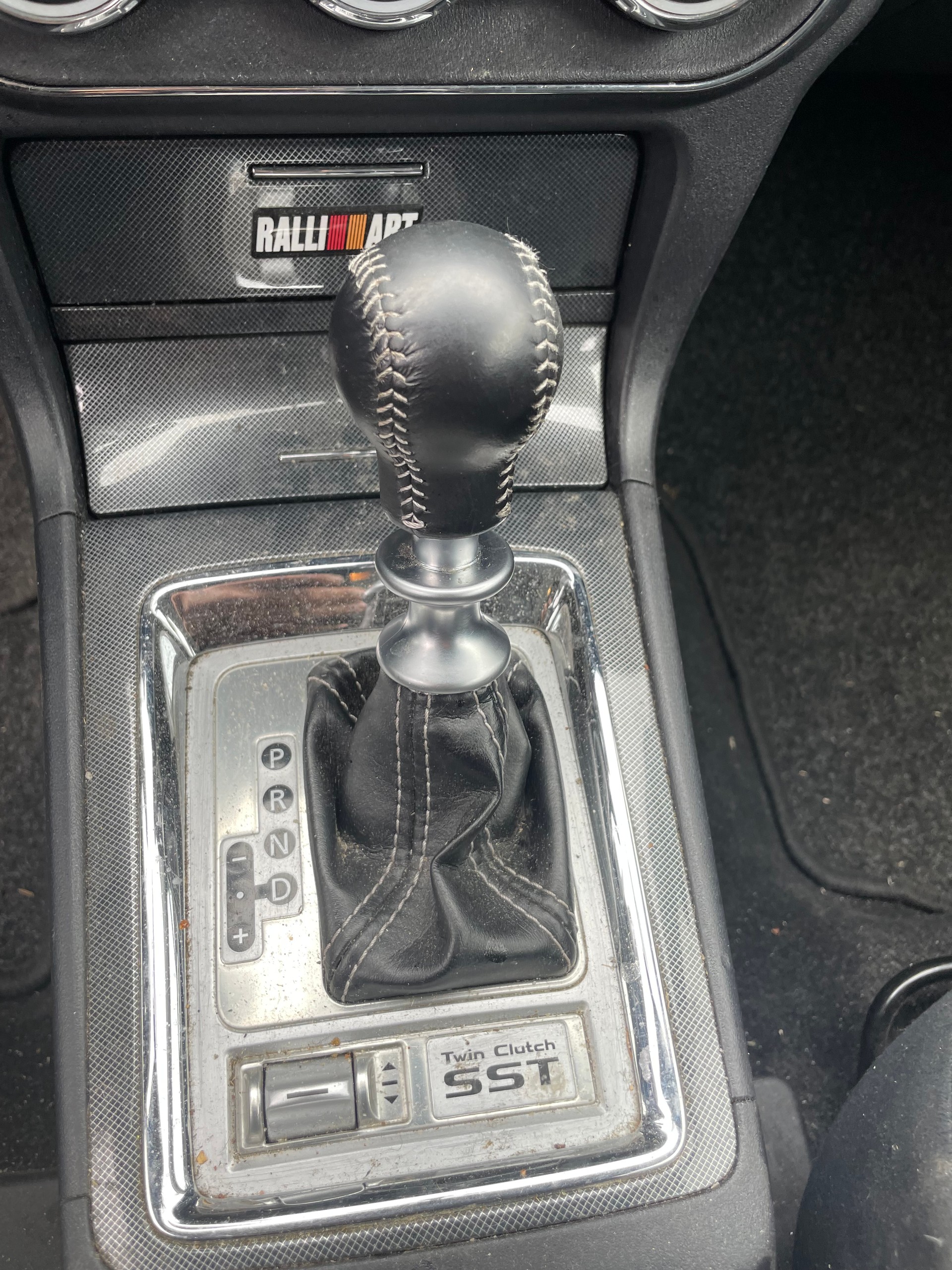 MITSUBISHI Lancer Sportback 2.0 Ralliart GS 4WD TC-SST-image-2