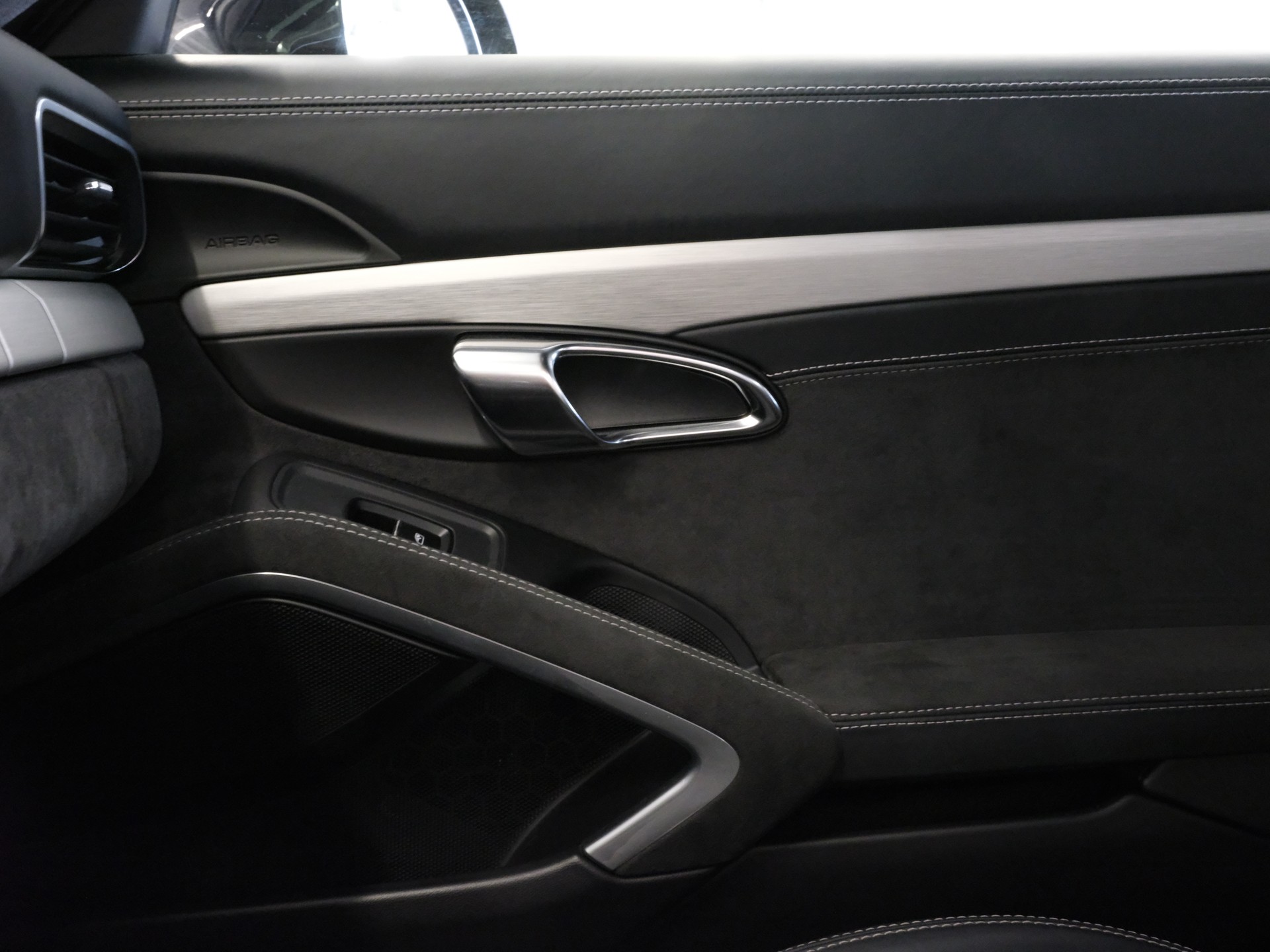 PORSCHE 911 GT3 PDK *Liftsystem* *Sport Chrono* *Alcantara Leder*-image-22