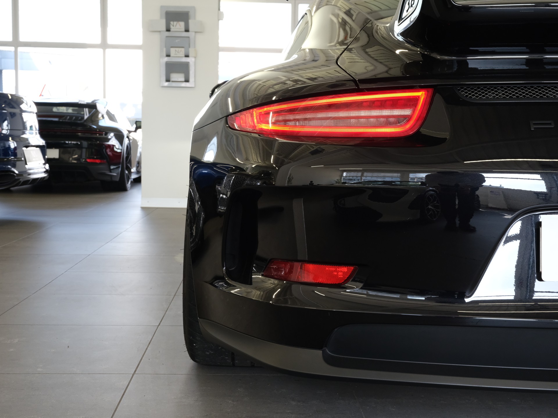 PORSCHE 911 GT3 PDK *Liftsystem* *Sport Chrono* *Alcantara Leder*-image-9