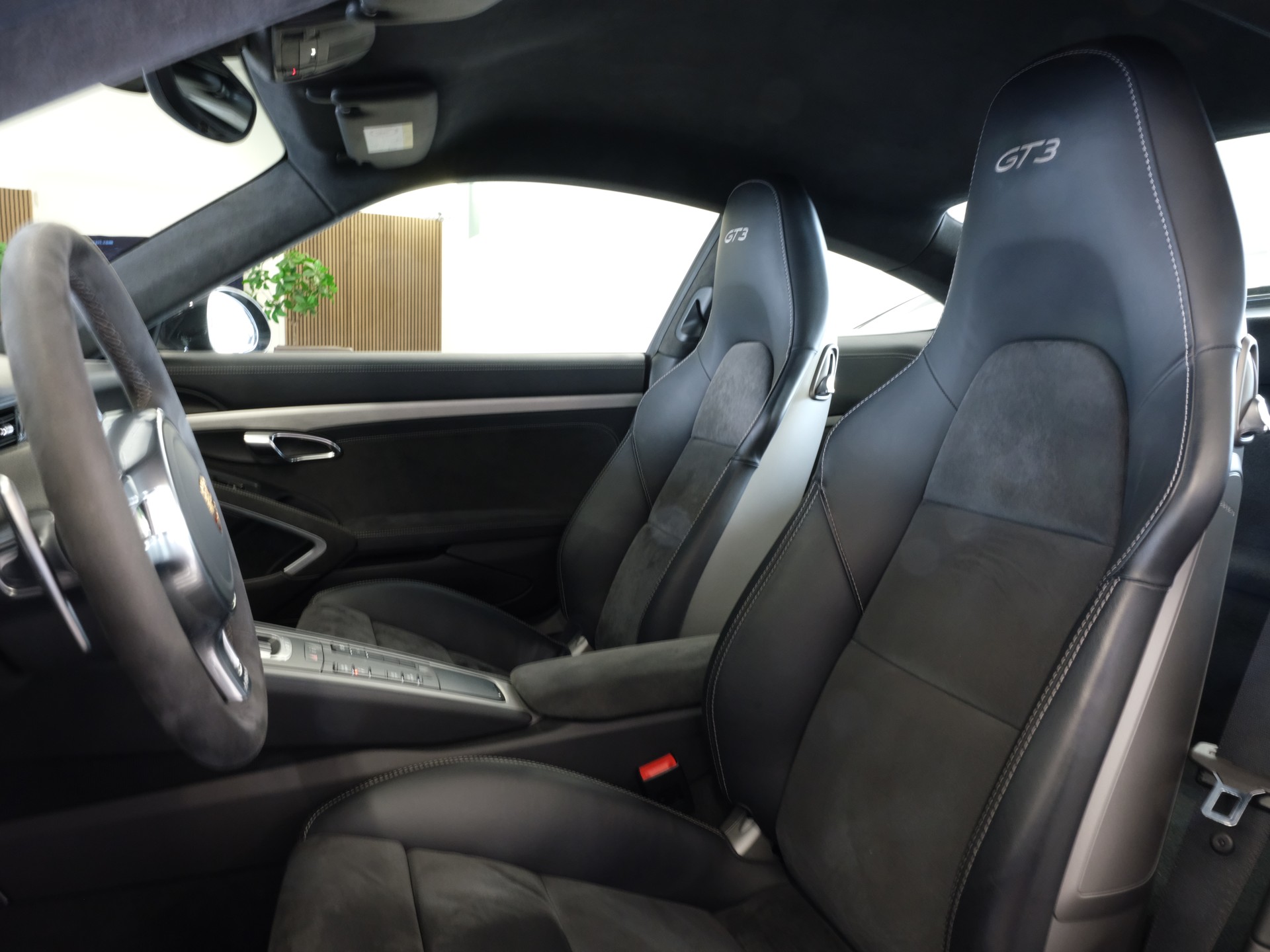 PORSCHE 911 GT3 PDK *Liftsystem* *Sport Chrono* *Alcantara Leder*-image-14