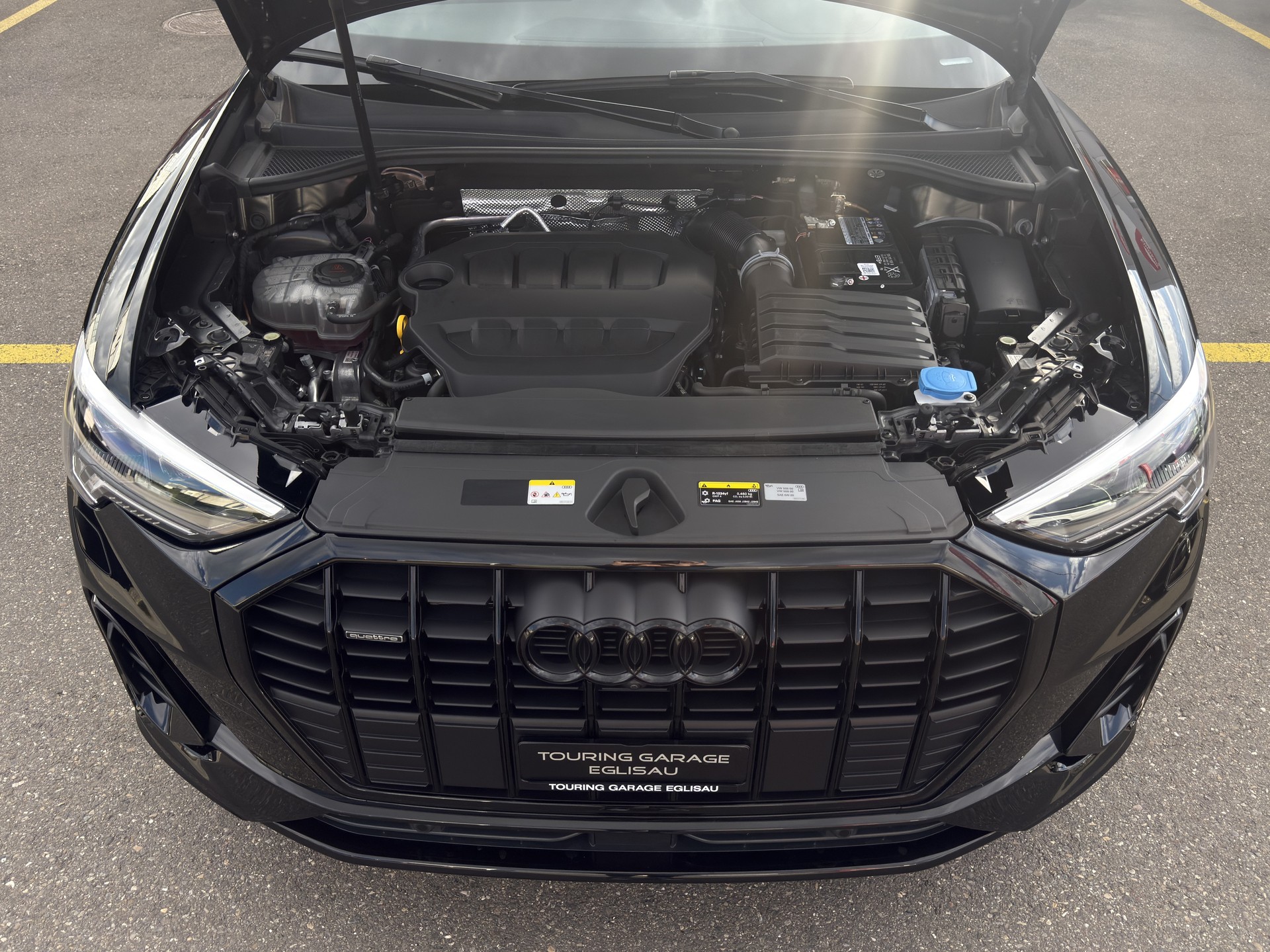 AUDI Q3 2.0 45 TFSI S line quattro S-Tronic-image-26