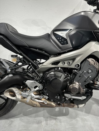 YAMAHA MT-09 ABS-image-15