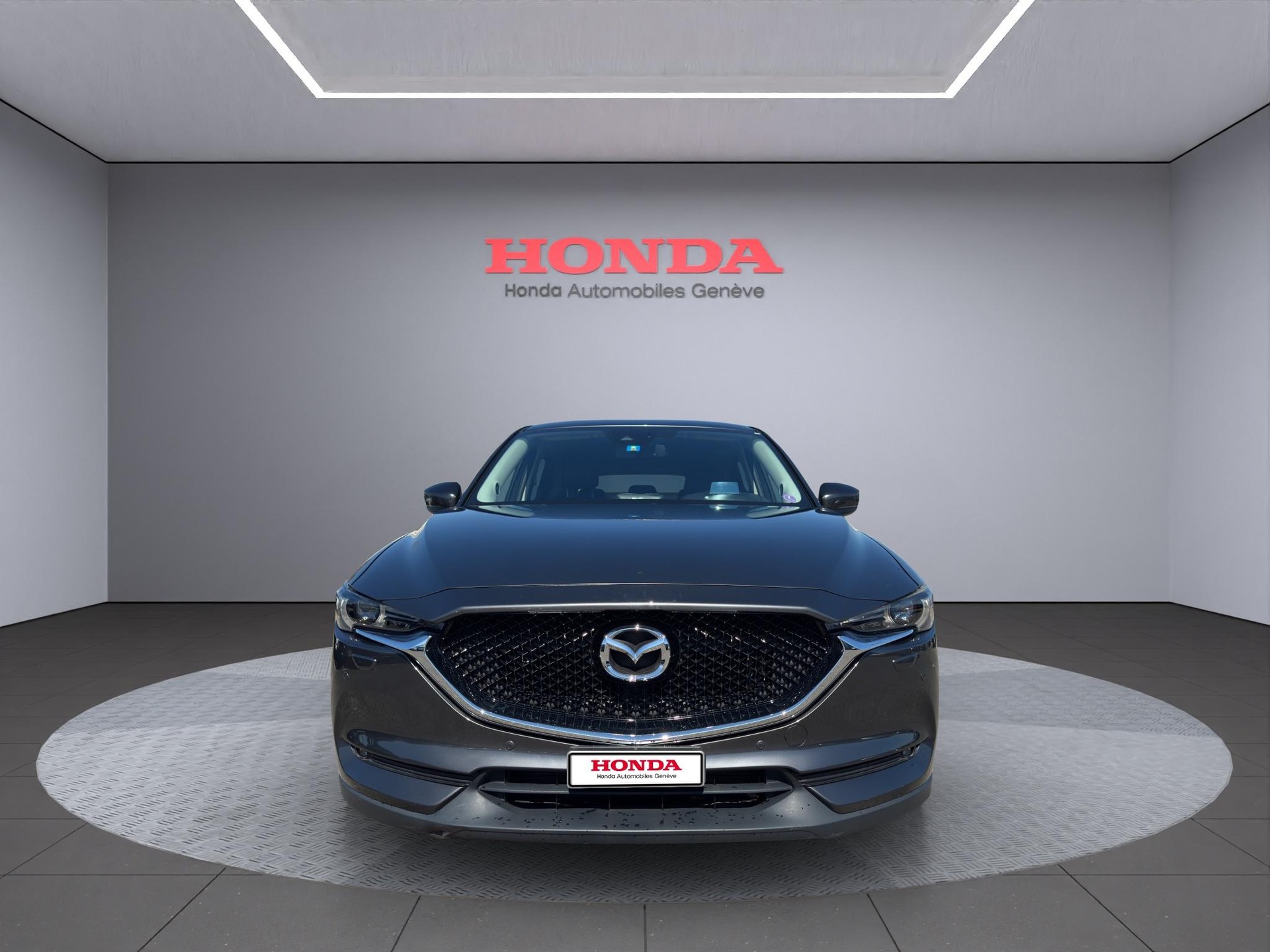 MAZDA CX-5 2.5 Revolution AWD-showroom-element-2
