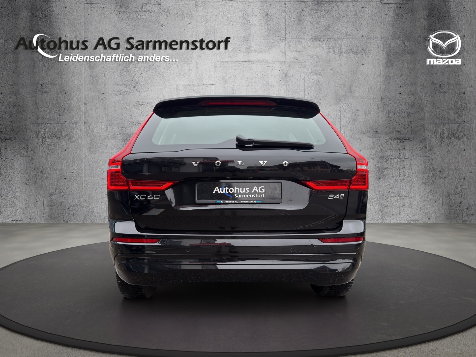 VOLVO XC60 B4 Diesel Mild Hybrid AWD Core Geartronic-image-4