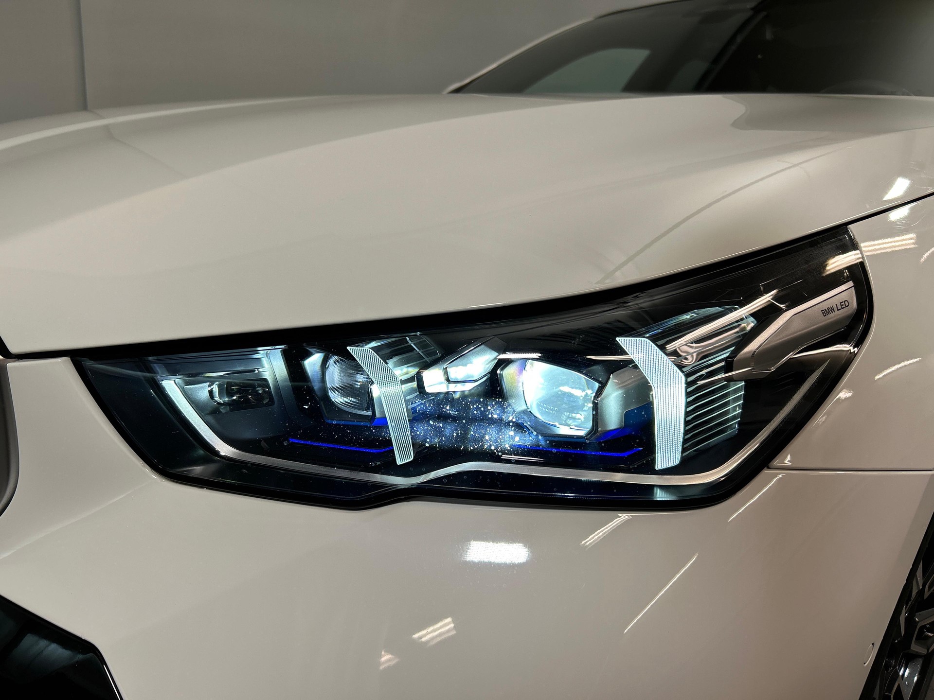BMW 530e xDrive Touring-image-17