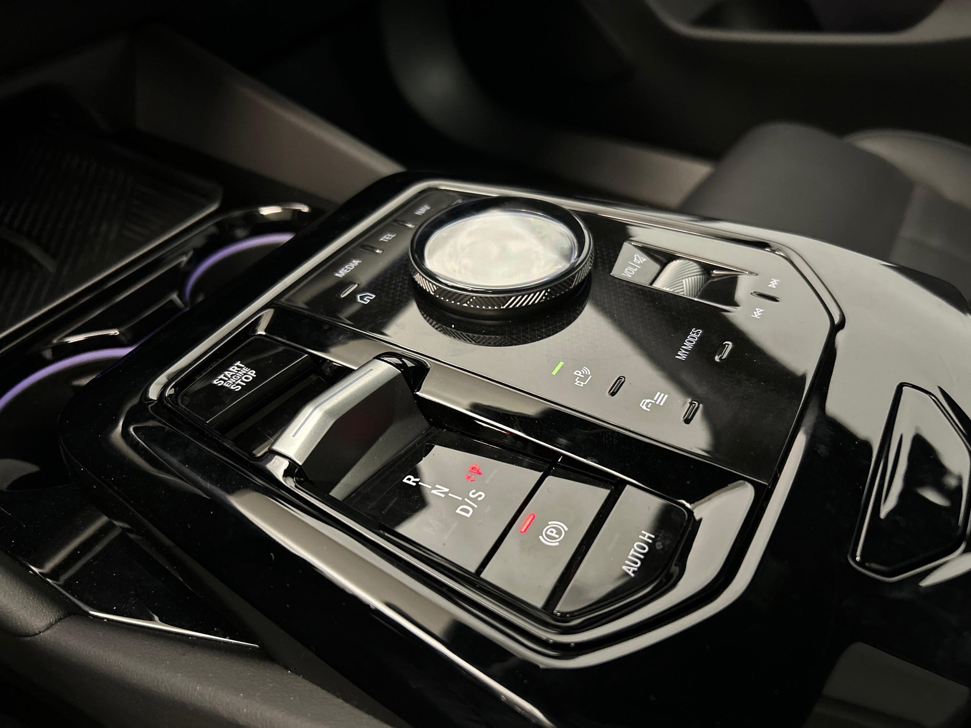 BMW 530e xDrive Touring-image-15