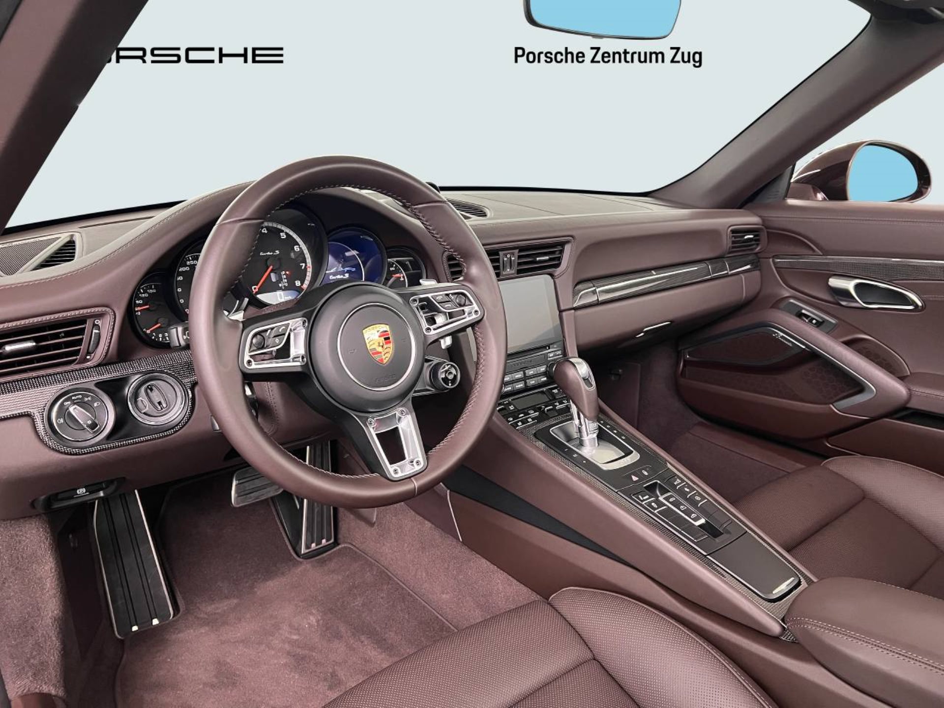 PORSCHE 911 Turbo S Cabriolet-image-3