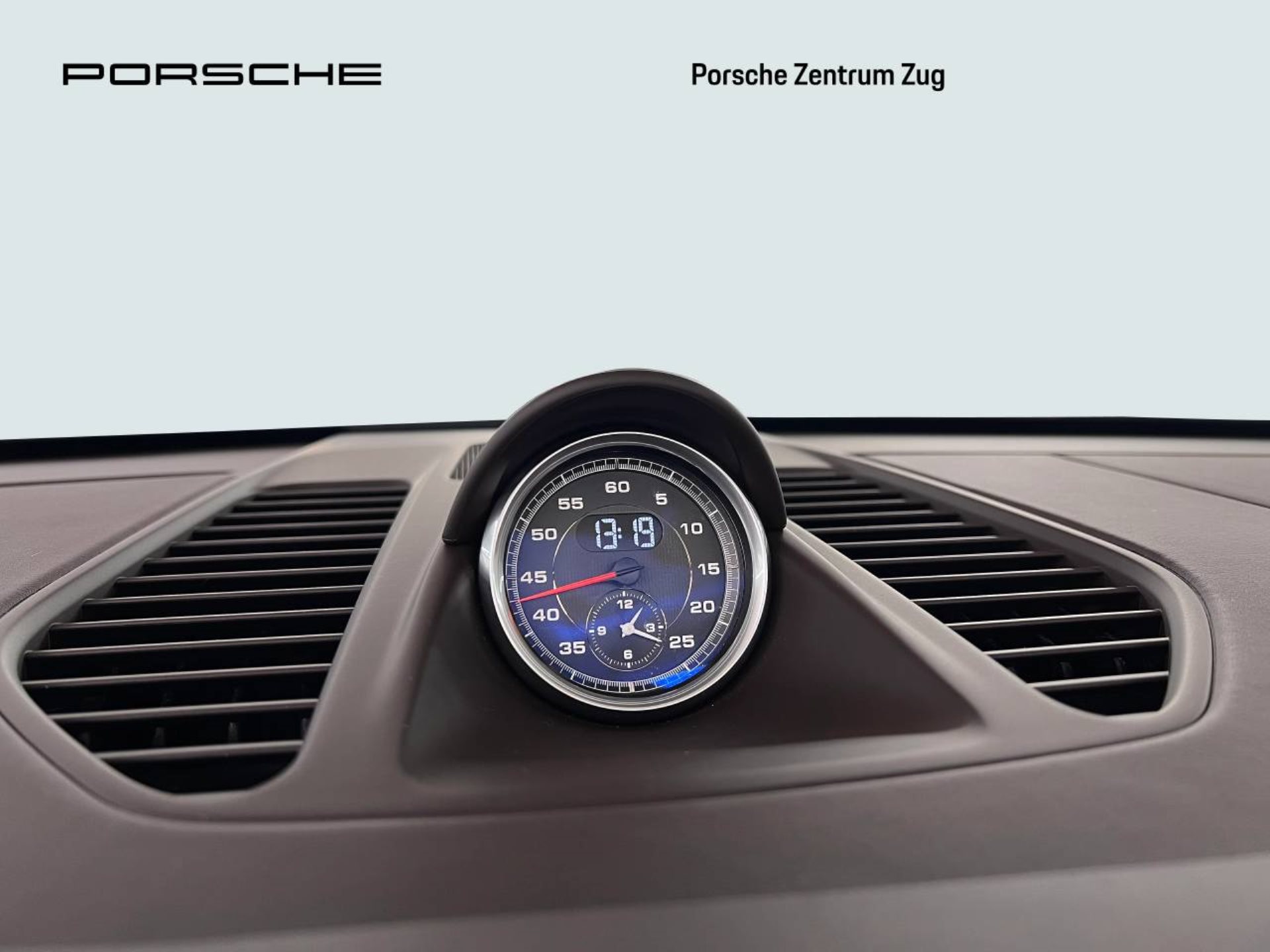 PORSCHE 911 Turbo S Cabriolet-image-27
