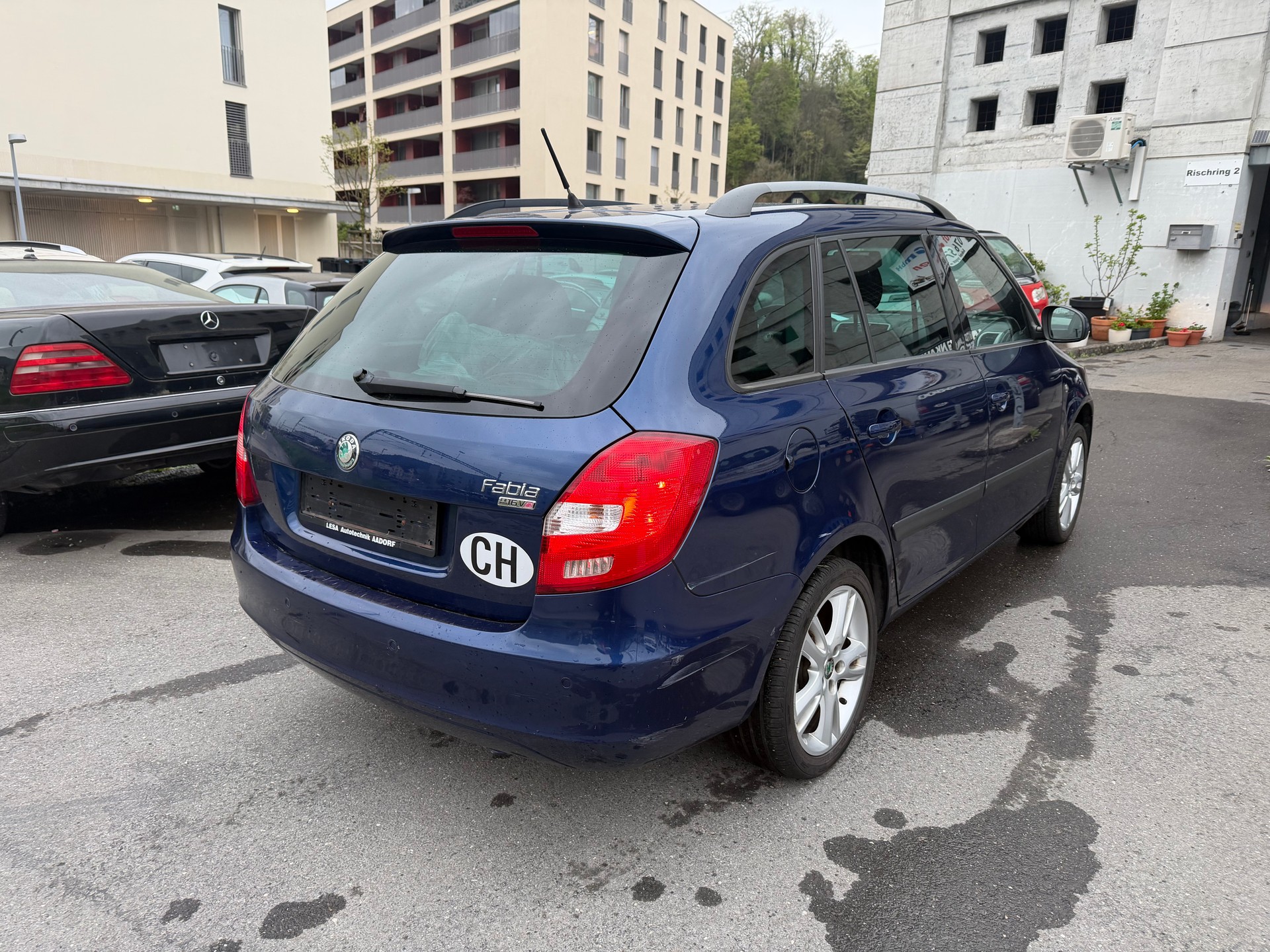 SKODA Fabia 1.6 Ambiente-image-4