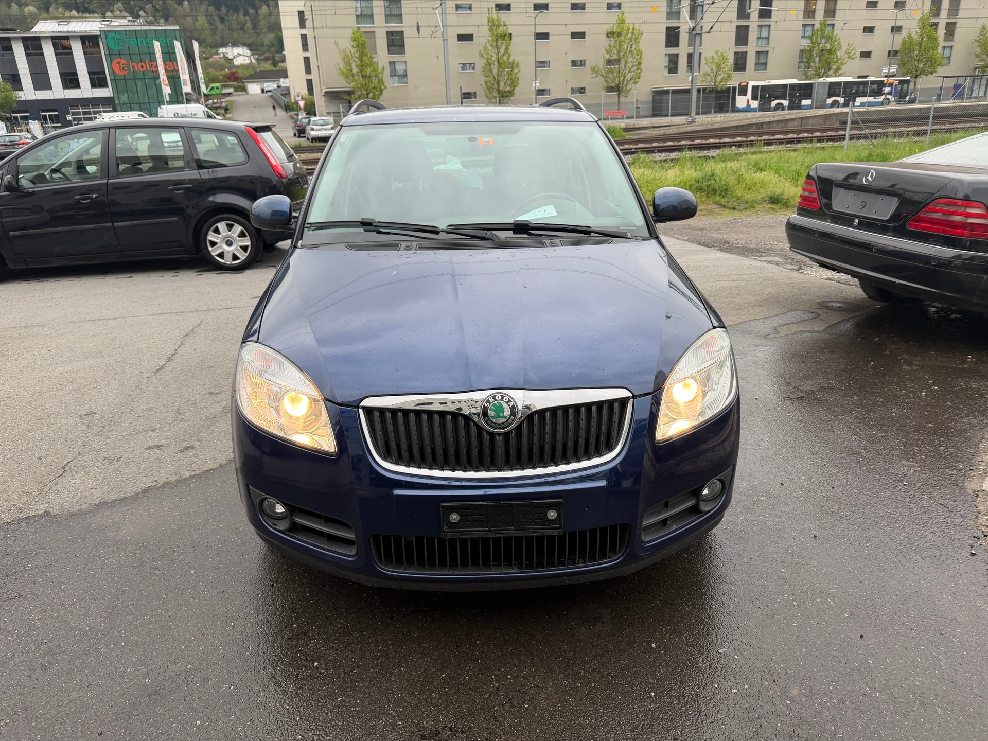 SKODA Fabia 1.6 Ambiente-image-1