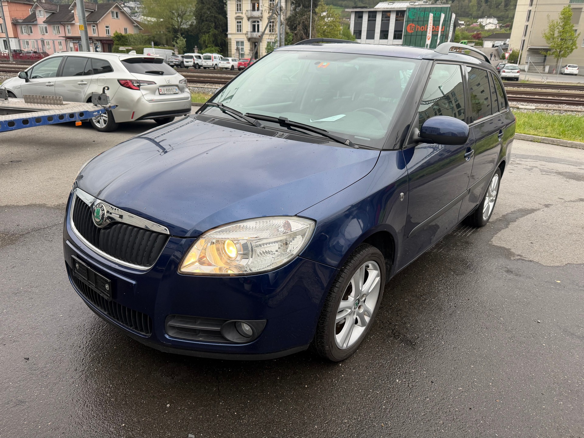 SKODA Fabia 1.6 Ambiente-image-0