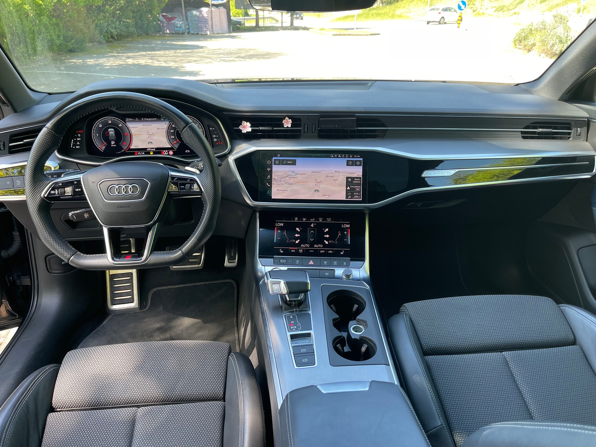 AUDI A6 Avant 45 TDI Sport quattro tiptronic-image-9