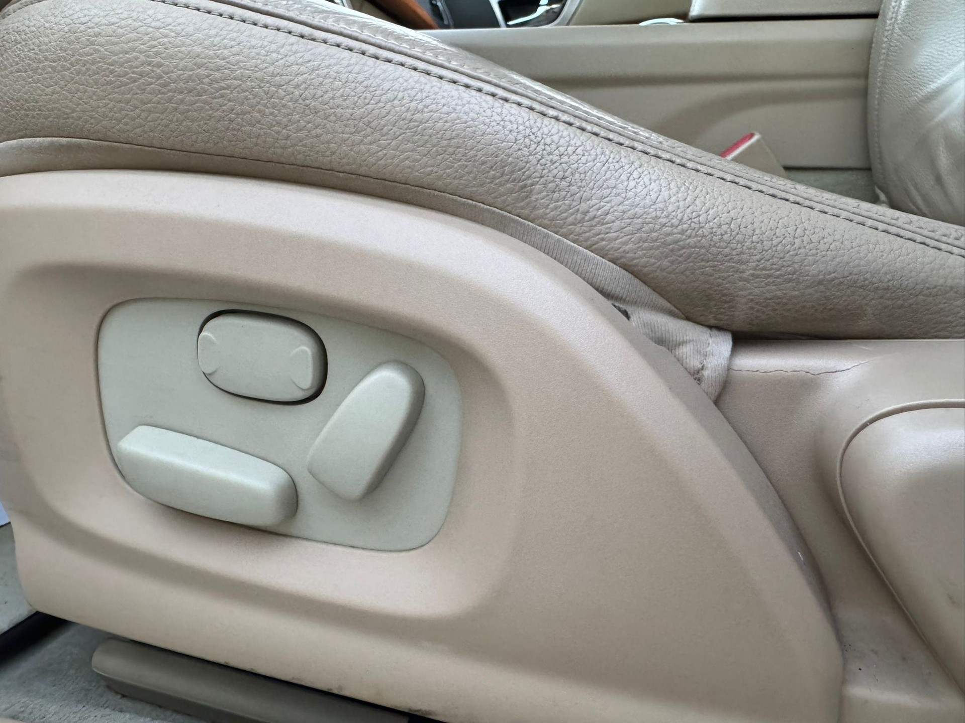 JAGUAR XF 3.0 V6 Premium Luxury-image-20