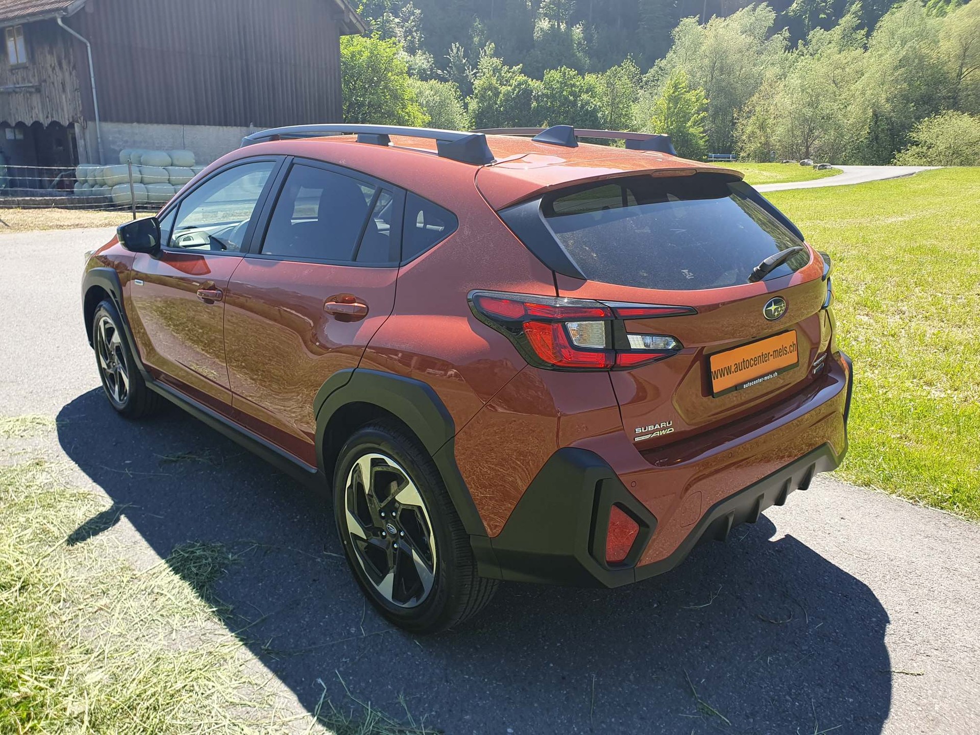 SUBARU Crosstrek 2.0i e-Boxer Swiss + 4x4-image-4