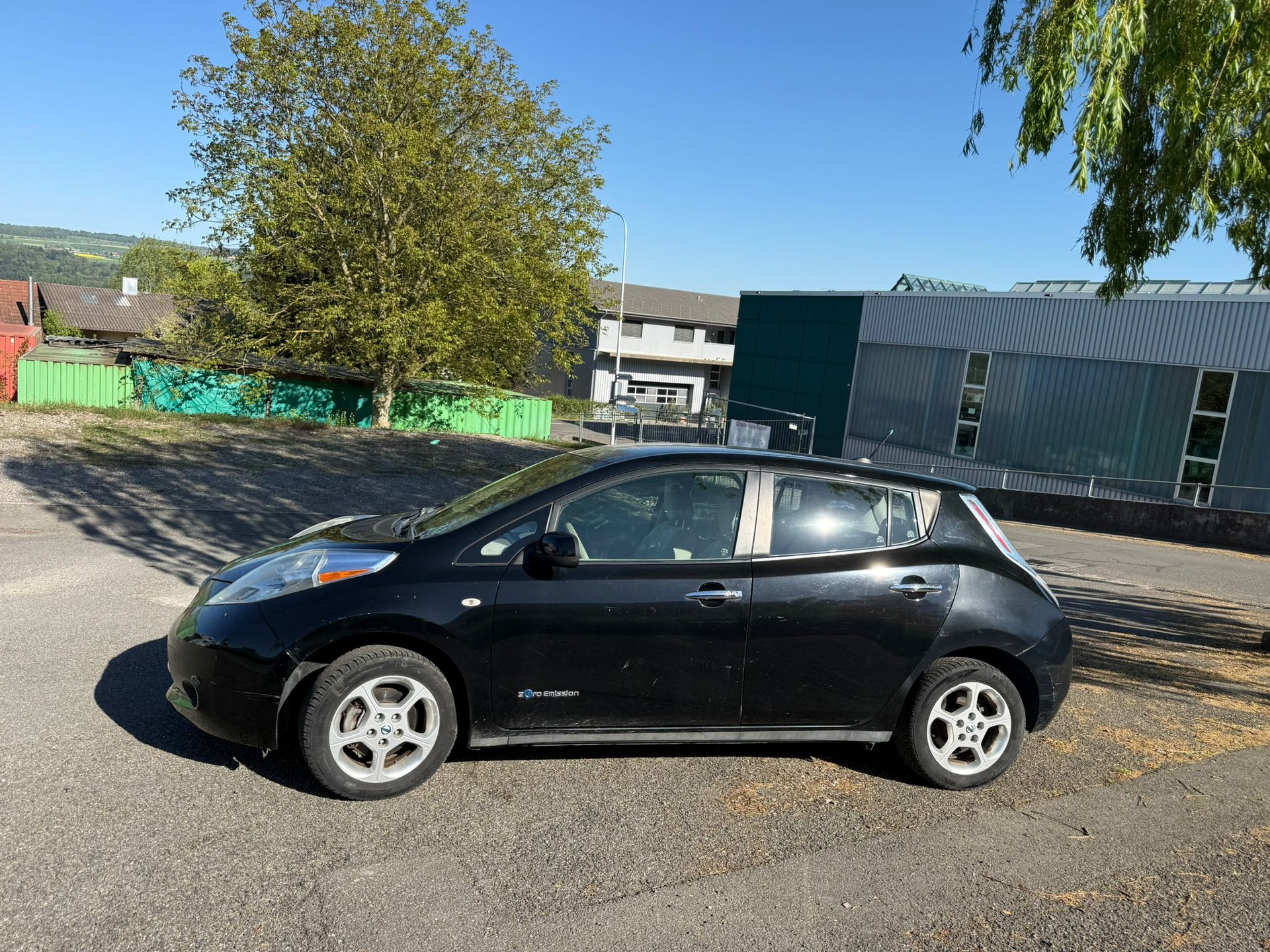 NISSAN-image-1
