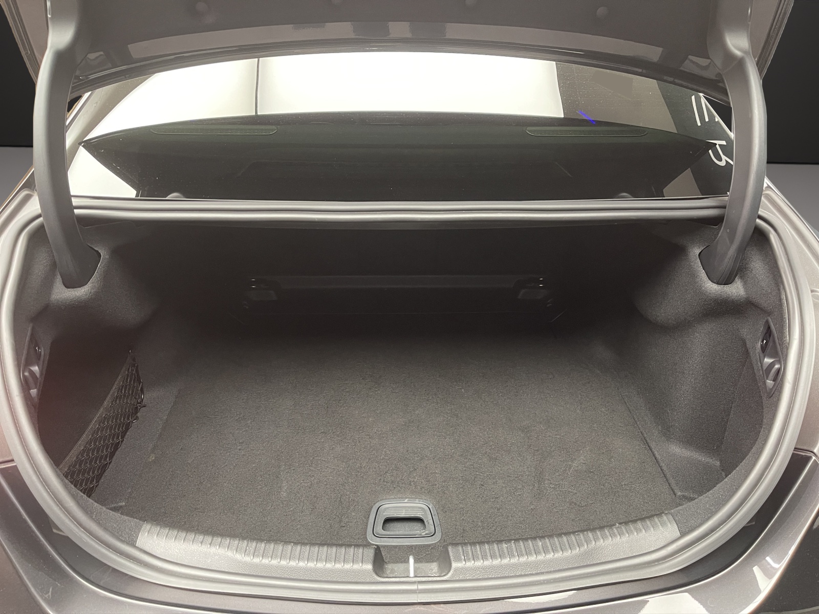 MERCEDES-BENZ C 300 4M AMG Line-image-11