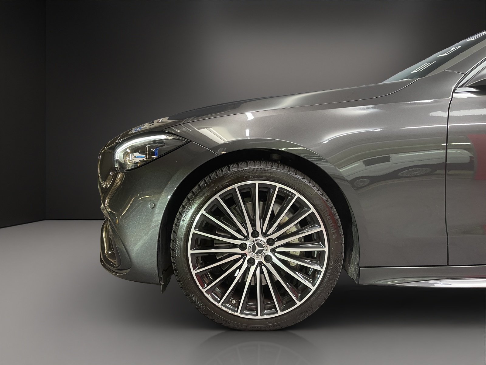 MERCEDES-BENZ C 300 4M AMG Line-image-5