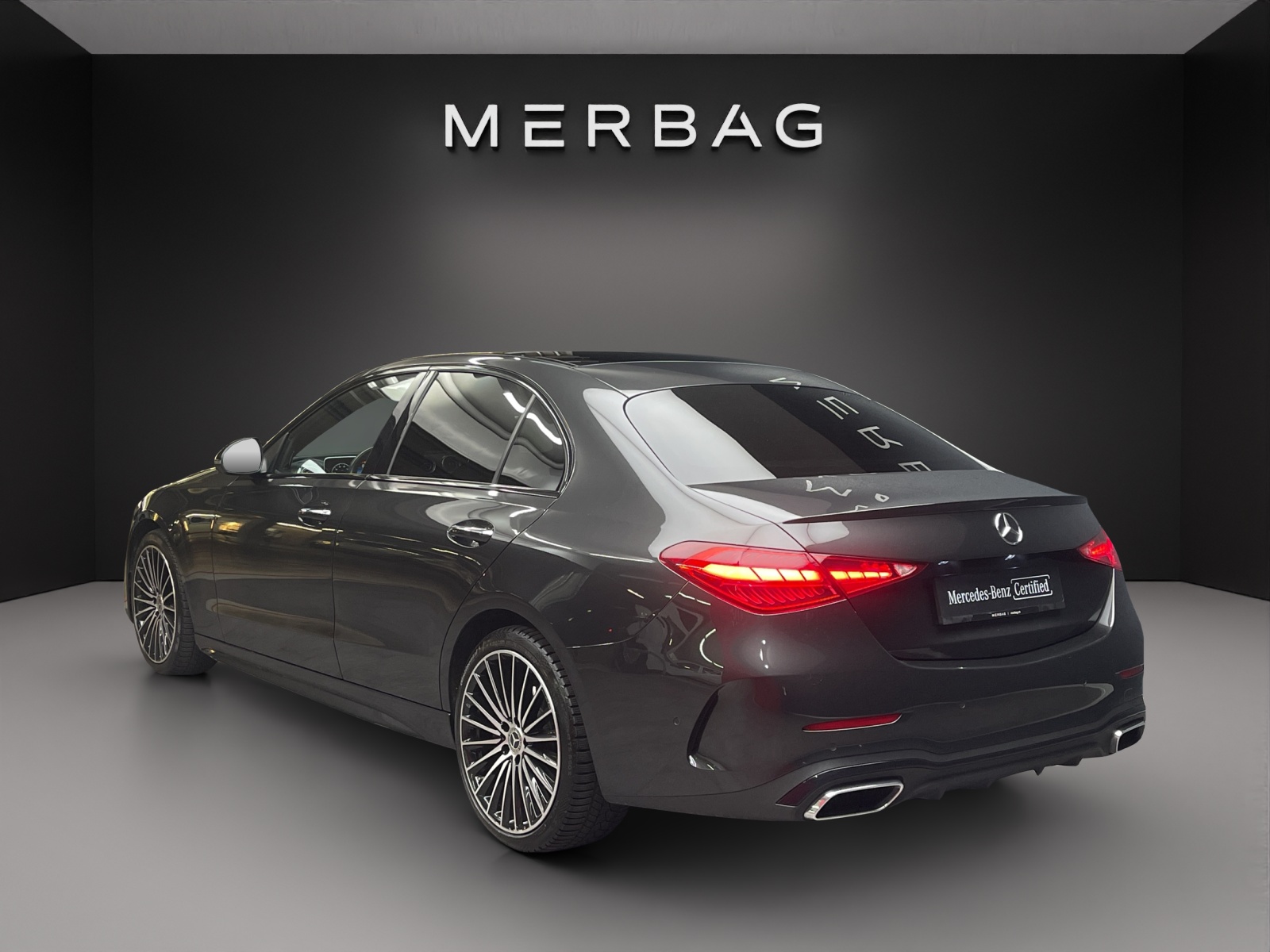 MERCEDES-BENZ C 300 4M AMG Line-image-3