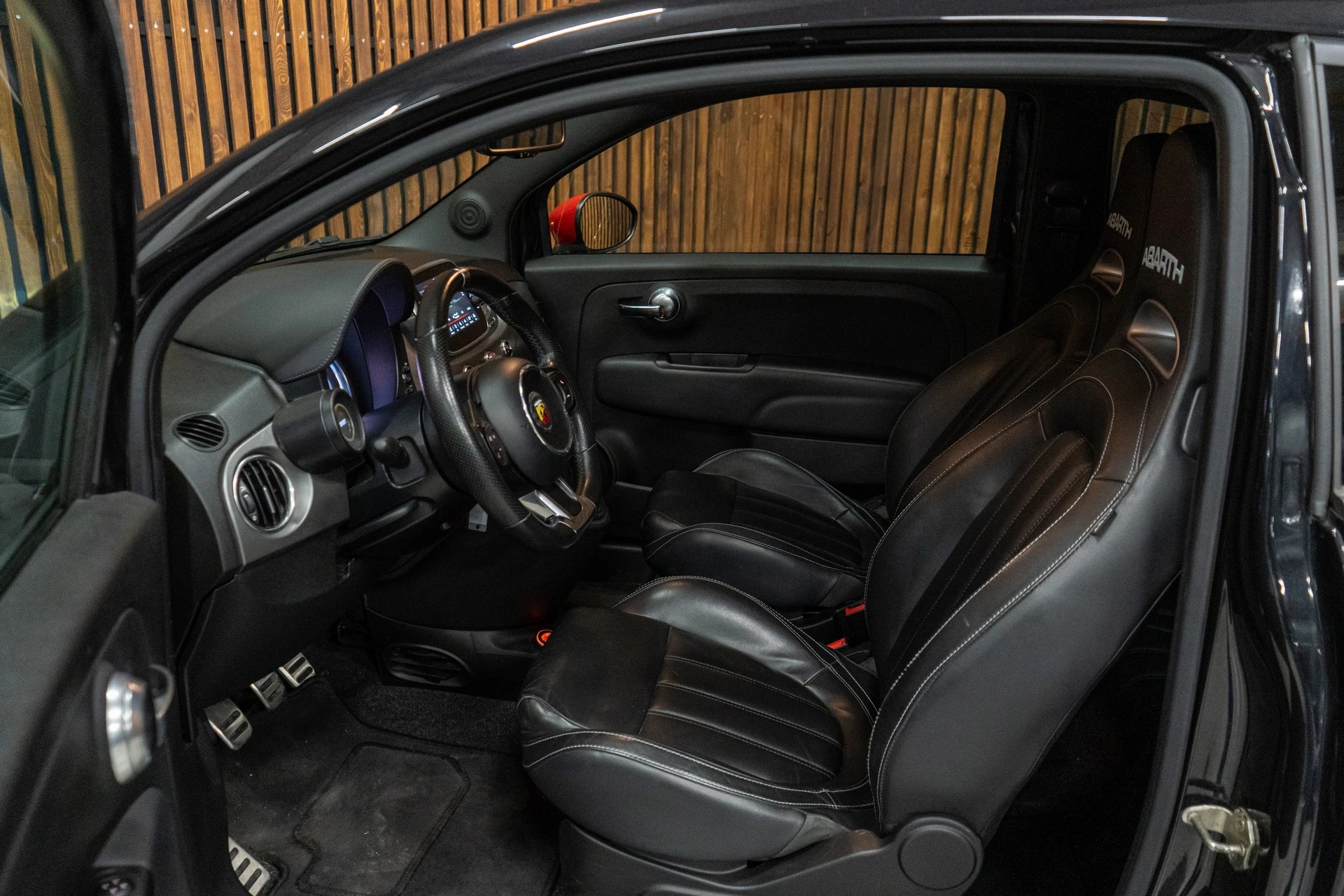 FIAT 595 1.4 16V Turbo Abarth Pista-image-14