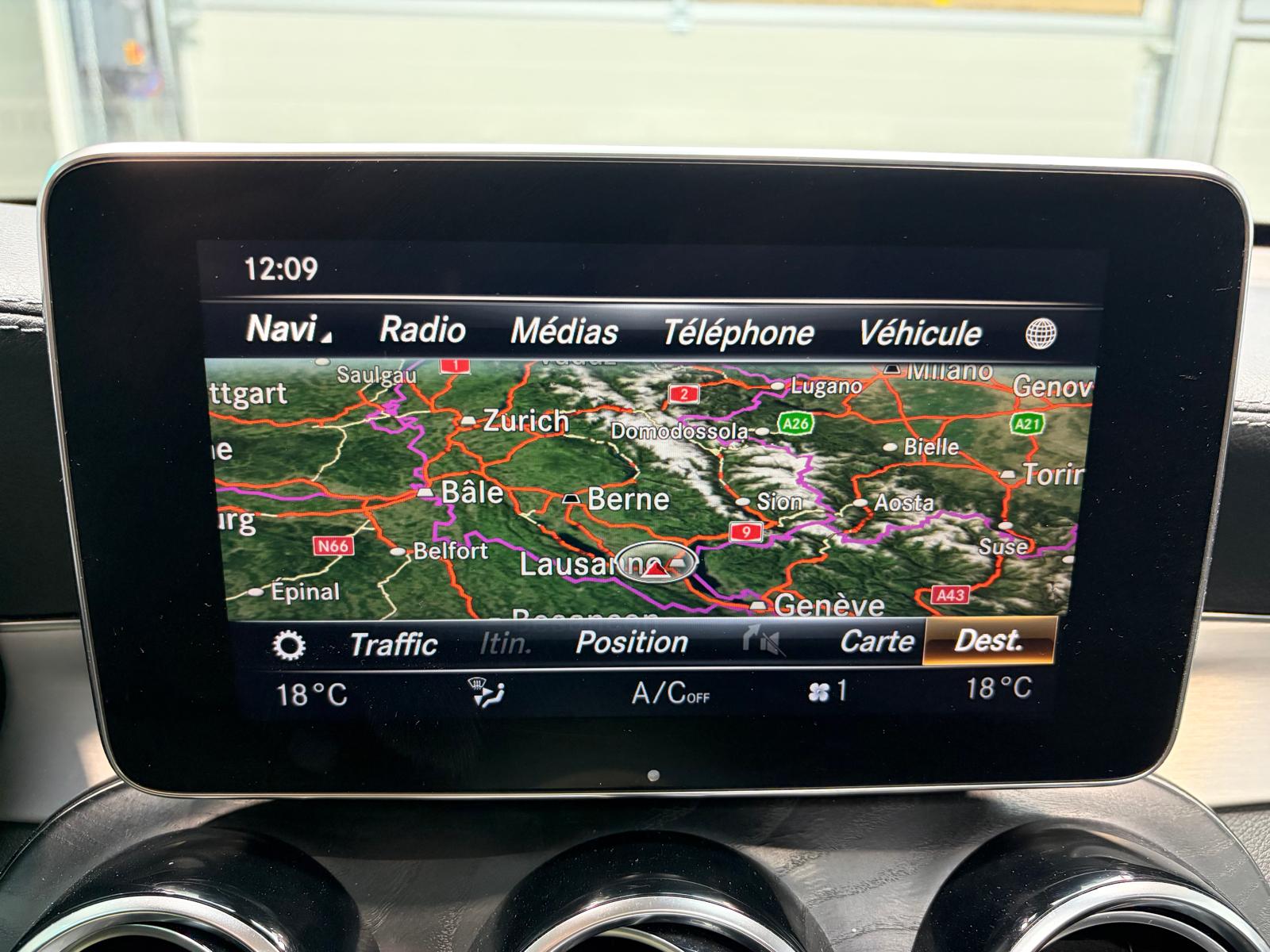 MERCEDES-BENZ GLC 250 d AMG Line 4Matic 9G-Tronic - Toit ouvrant - Caméra 360-image-24