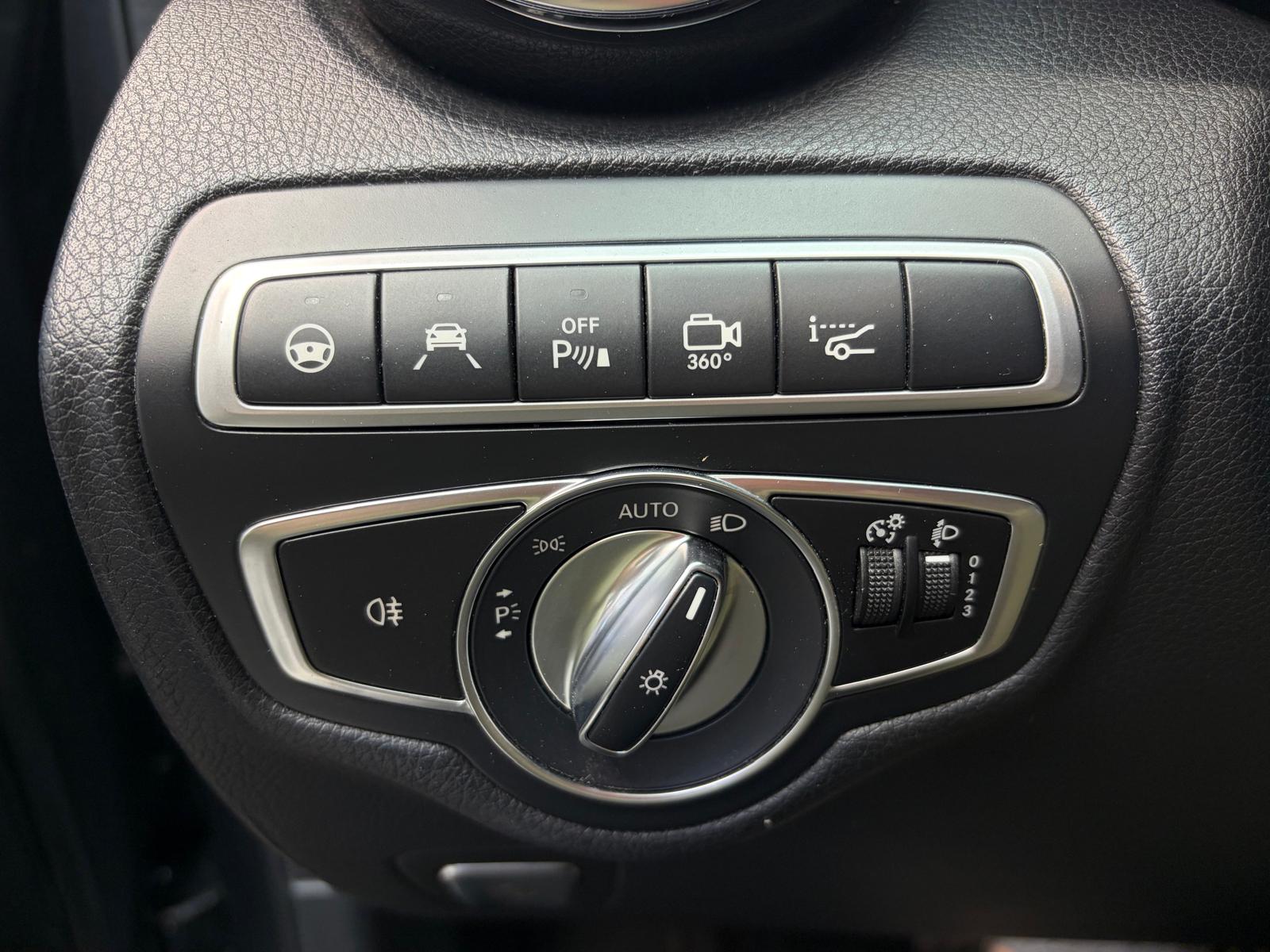 MERCEDES-BENZ GLC 250 d AMG Line 4Matic 9G-Tronic - Toit ouvrant - Caméra 360-image-18
