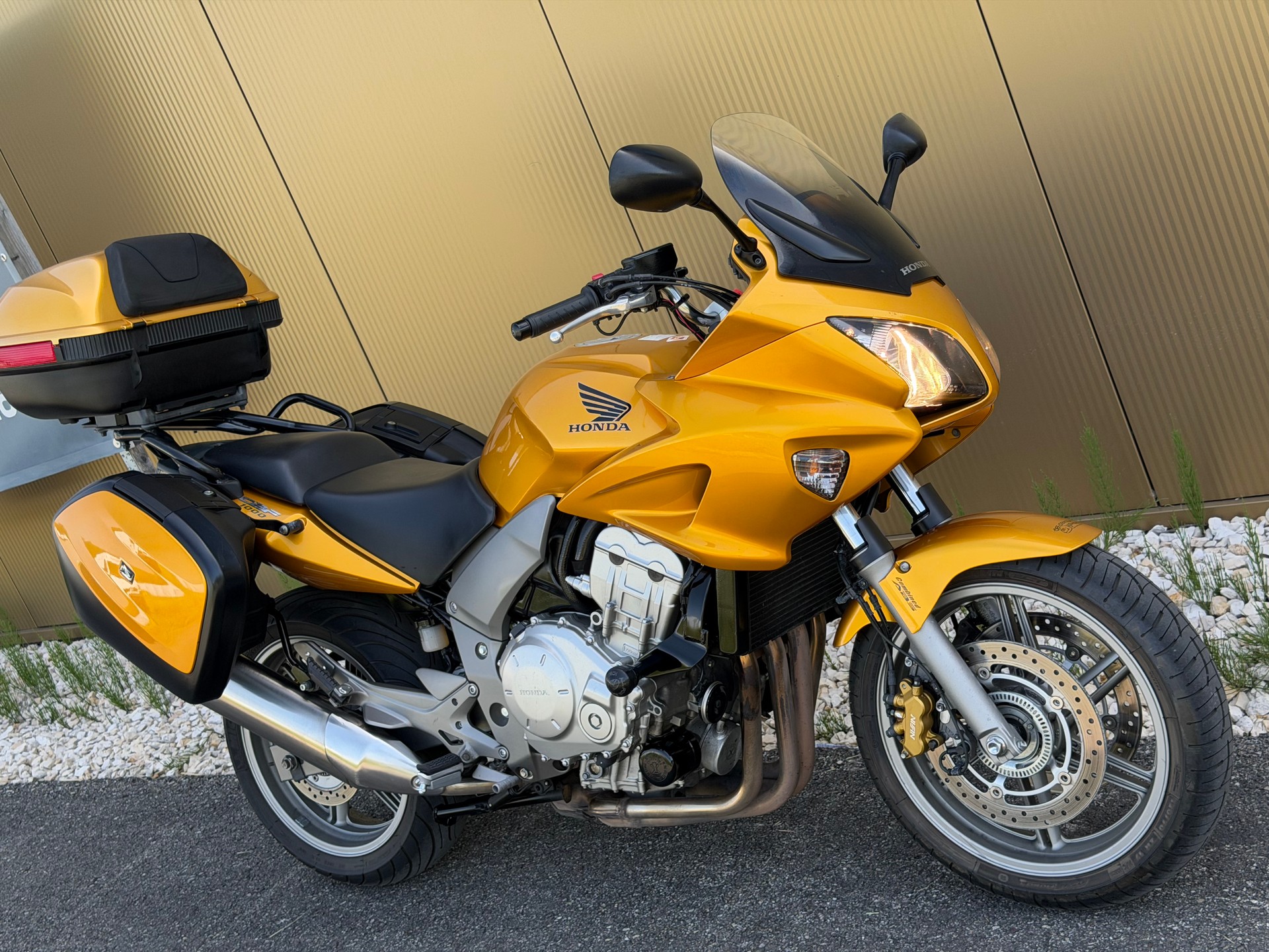 HONDA CBF 1000 ABS-showroom-element-2