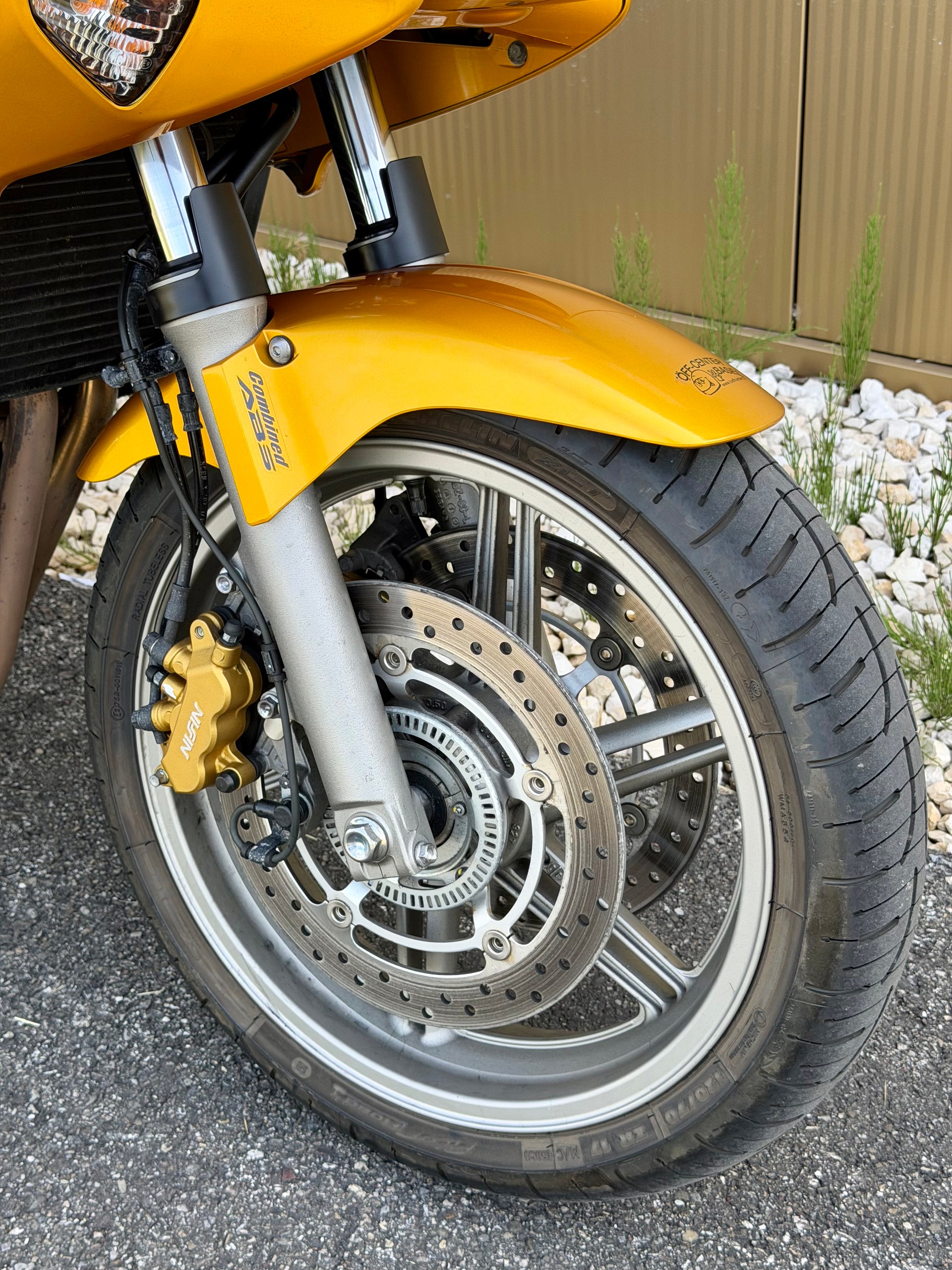 HONDA CBF 1000 ABS-showroom-element-1