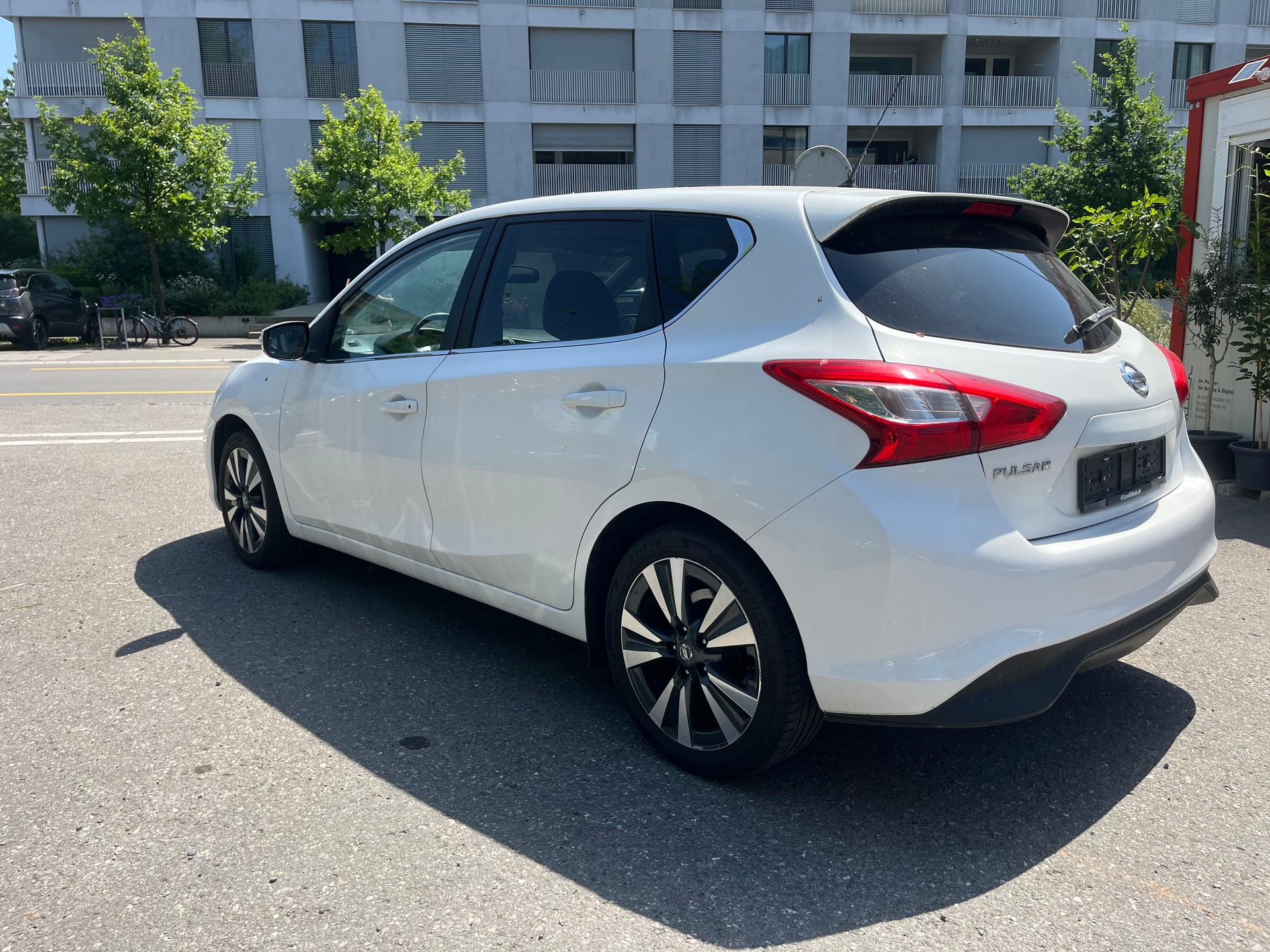 NISSAN Pulsar 1.2 DIG-T acenta Xtronic CVT-image-2