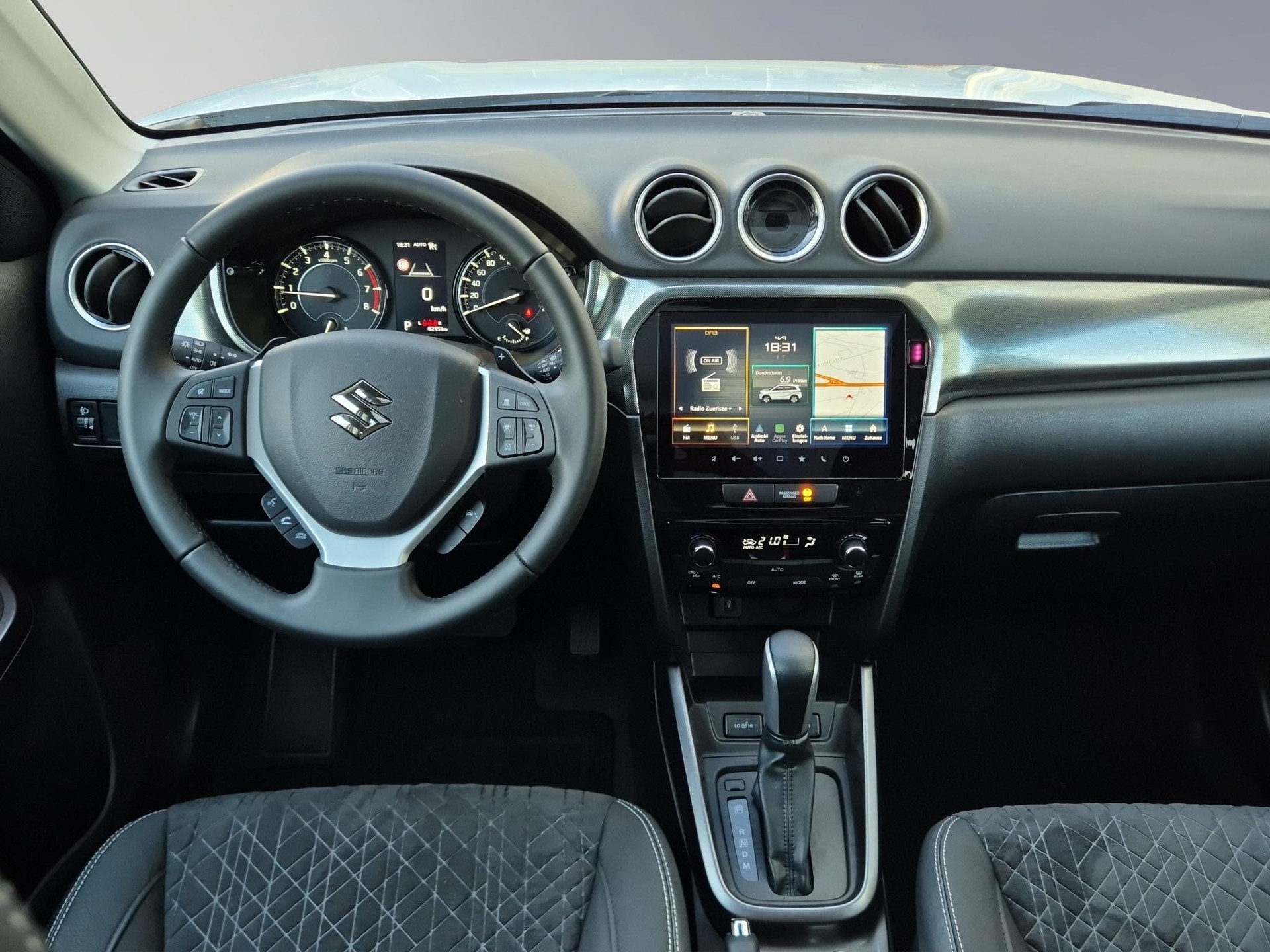 SUZUKI Vitara 1.4 T Compact Top Hybrid 4x4-image-11
